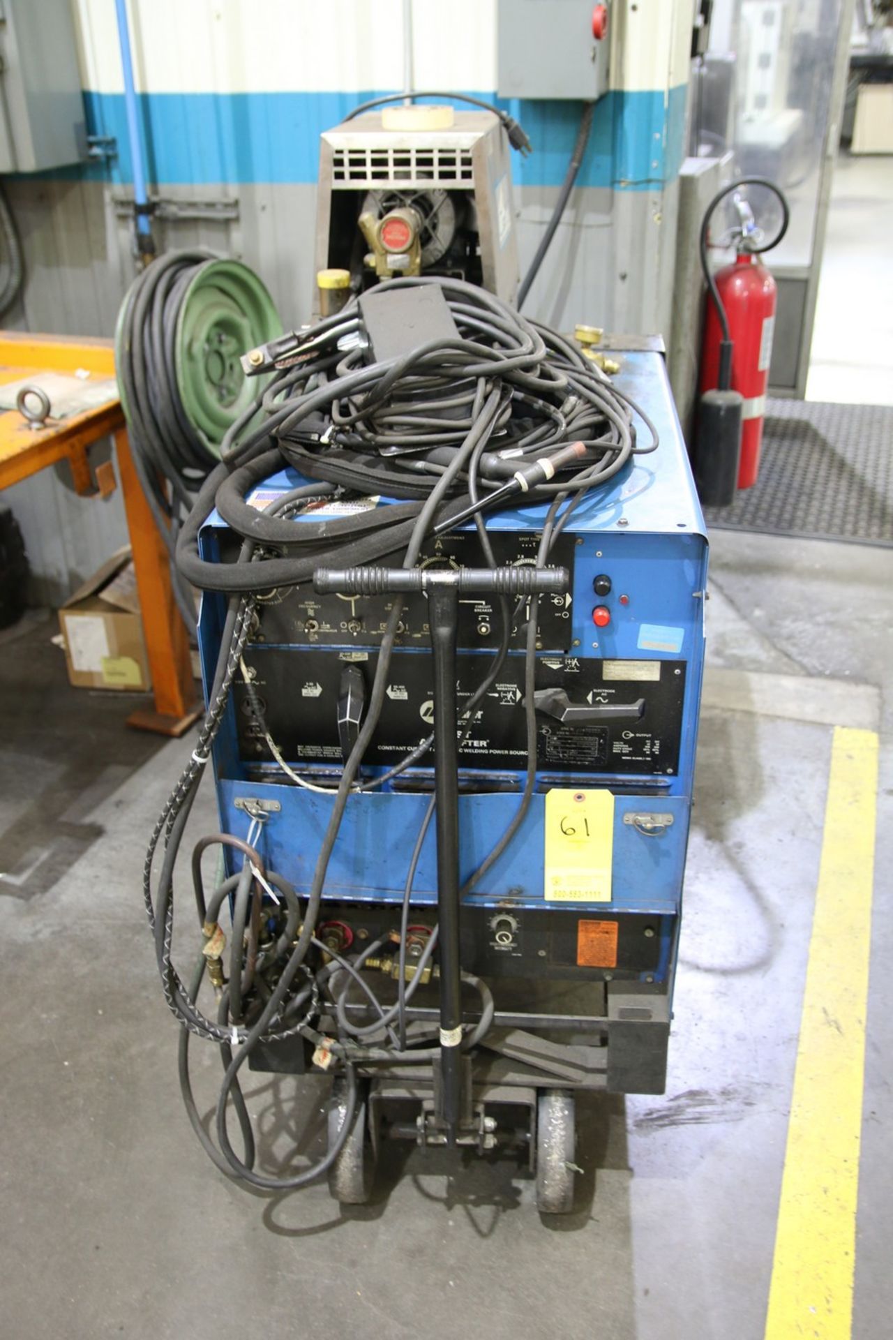 Miller 330ST Miller 330ST Aircrafter Arc Welder With Coolit 1 Coolant Circulator, Cart and Other