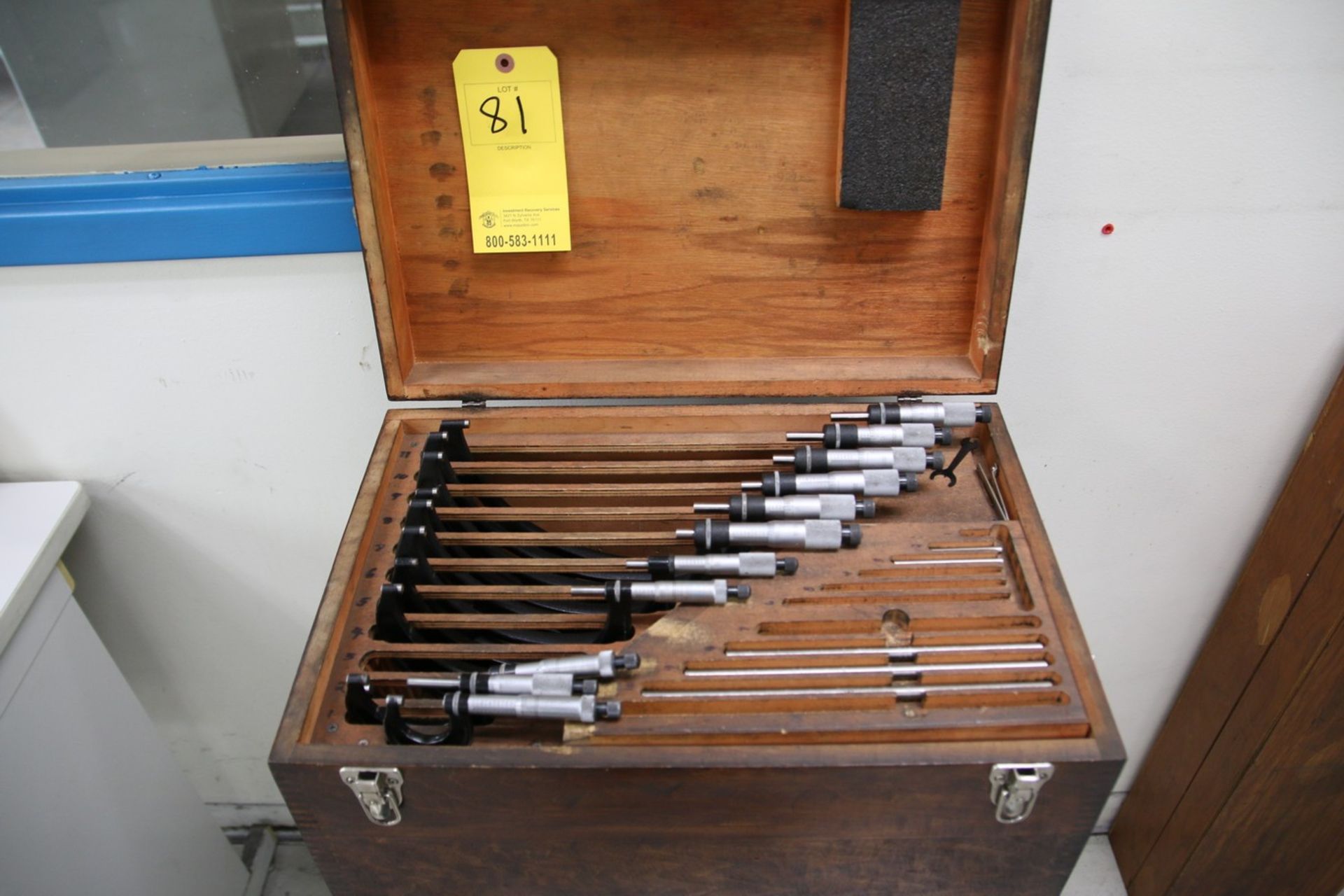 Micrometer Set in Case (11) Sizes with Wooden Case