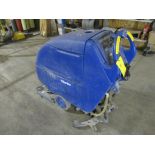 CLARKE FLOOR SCRUBBER FOCUS II BOOST 20, BUILT IN CHARGER