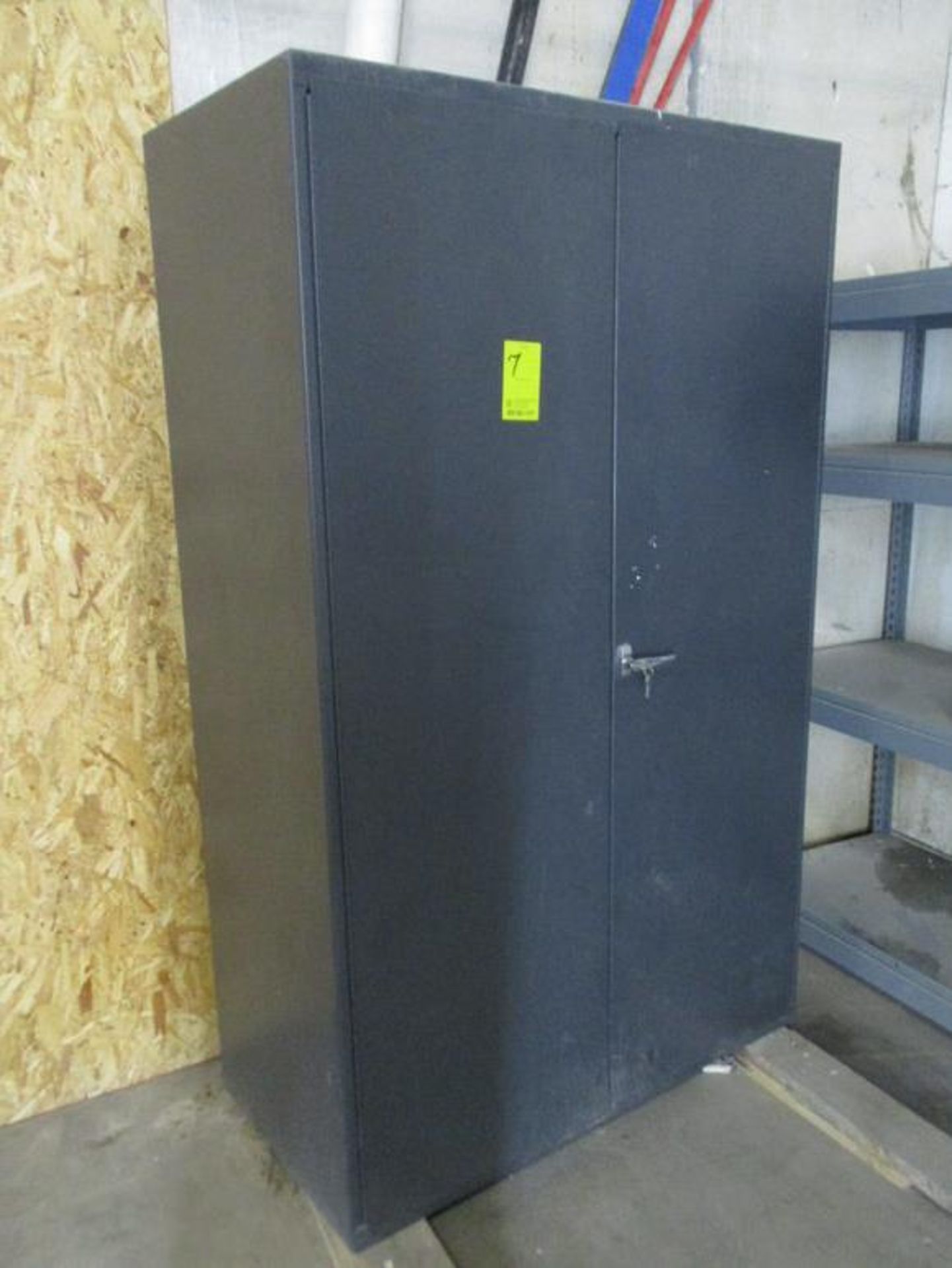 HEAVY DUTY METAL 6' 6" (2) DOOR CABINET W/ CONTENTS, FASTENERS, HARDWARE & PARTS