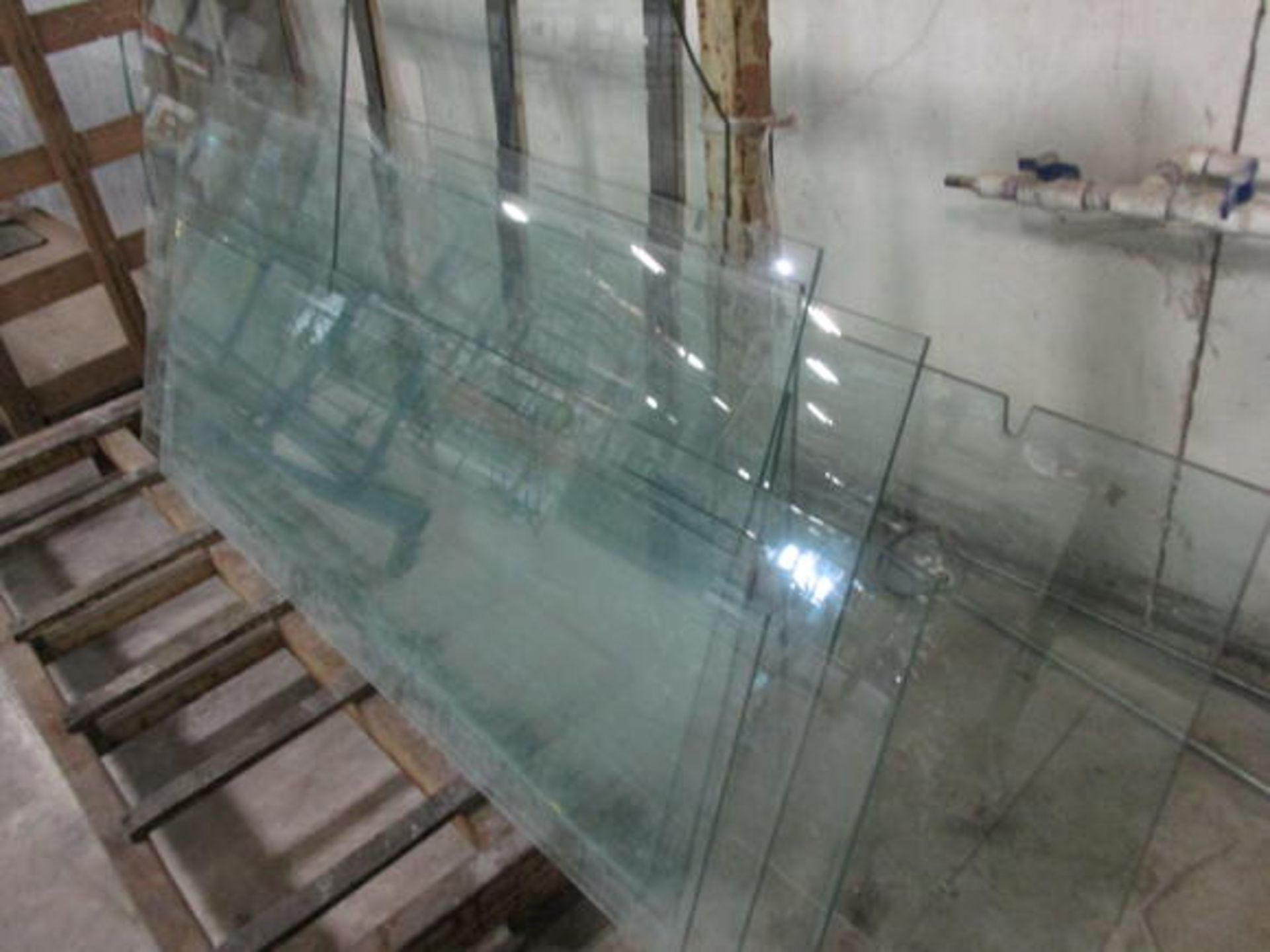 SINGLE SIDED METAL FRAME GLASS RACK, APPROX 5' X 7' X 5' W/ (12) VARIOUS SIZE GLASS, WOODEN CRATE 3' - Image 3 of 4