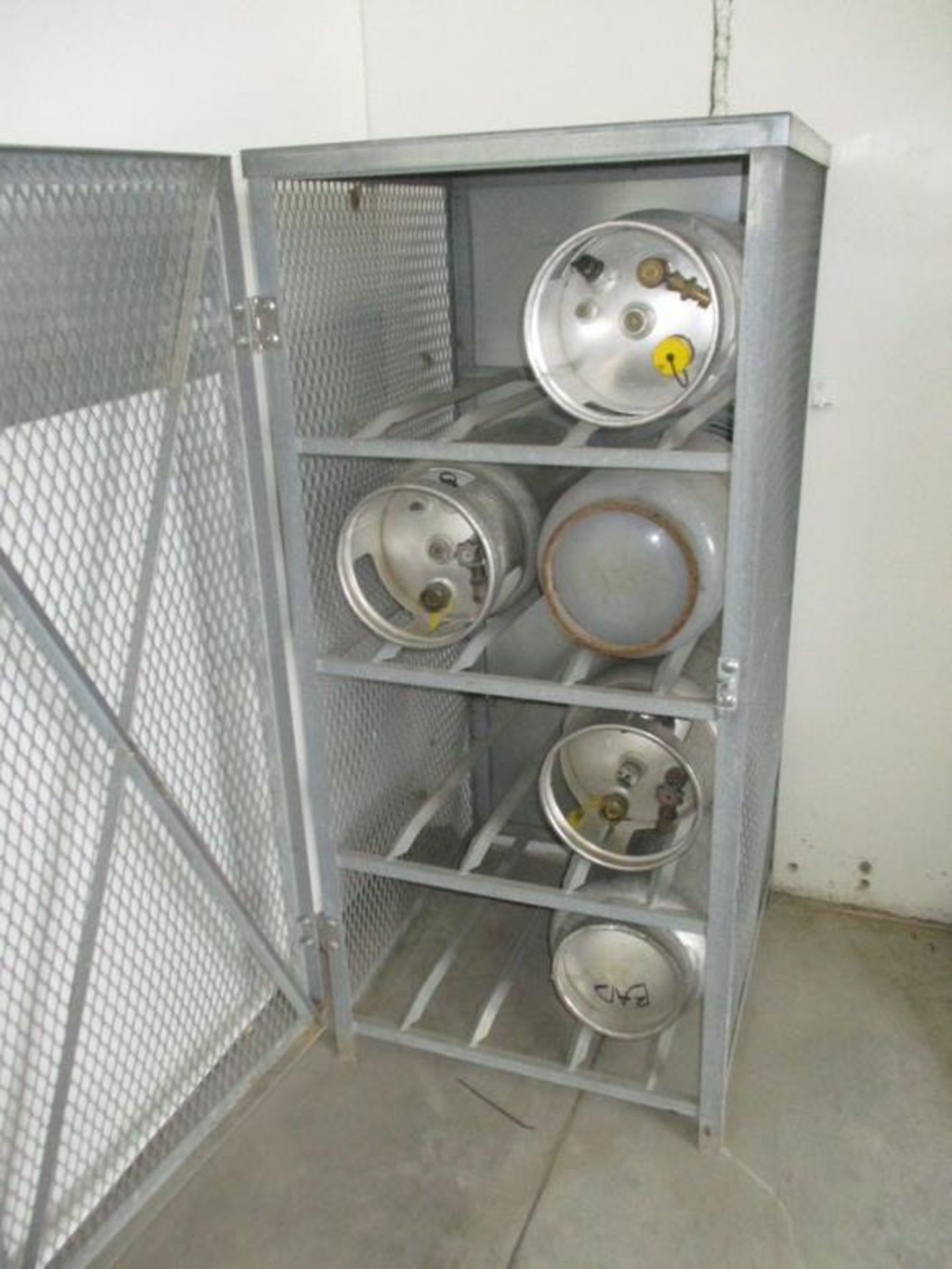 LPG TANK CAGE - Image 2 of 2