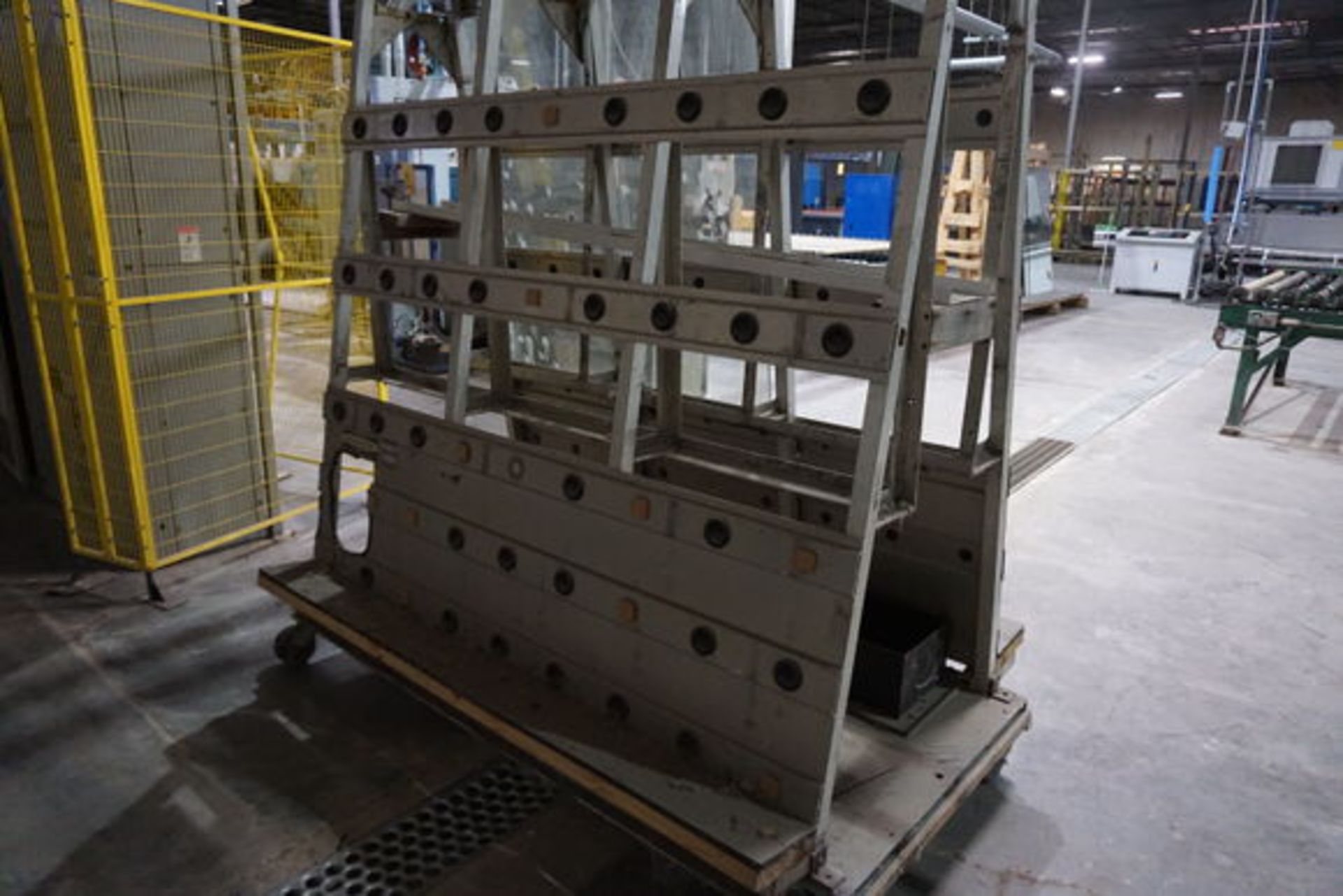 ALUM GLASS RACK, APPROX 6' X 6'HT W/ CASTERS