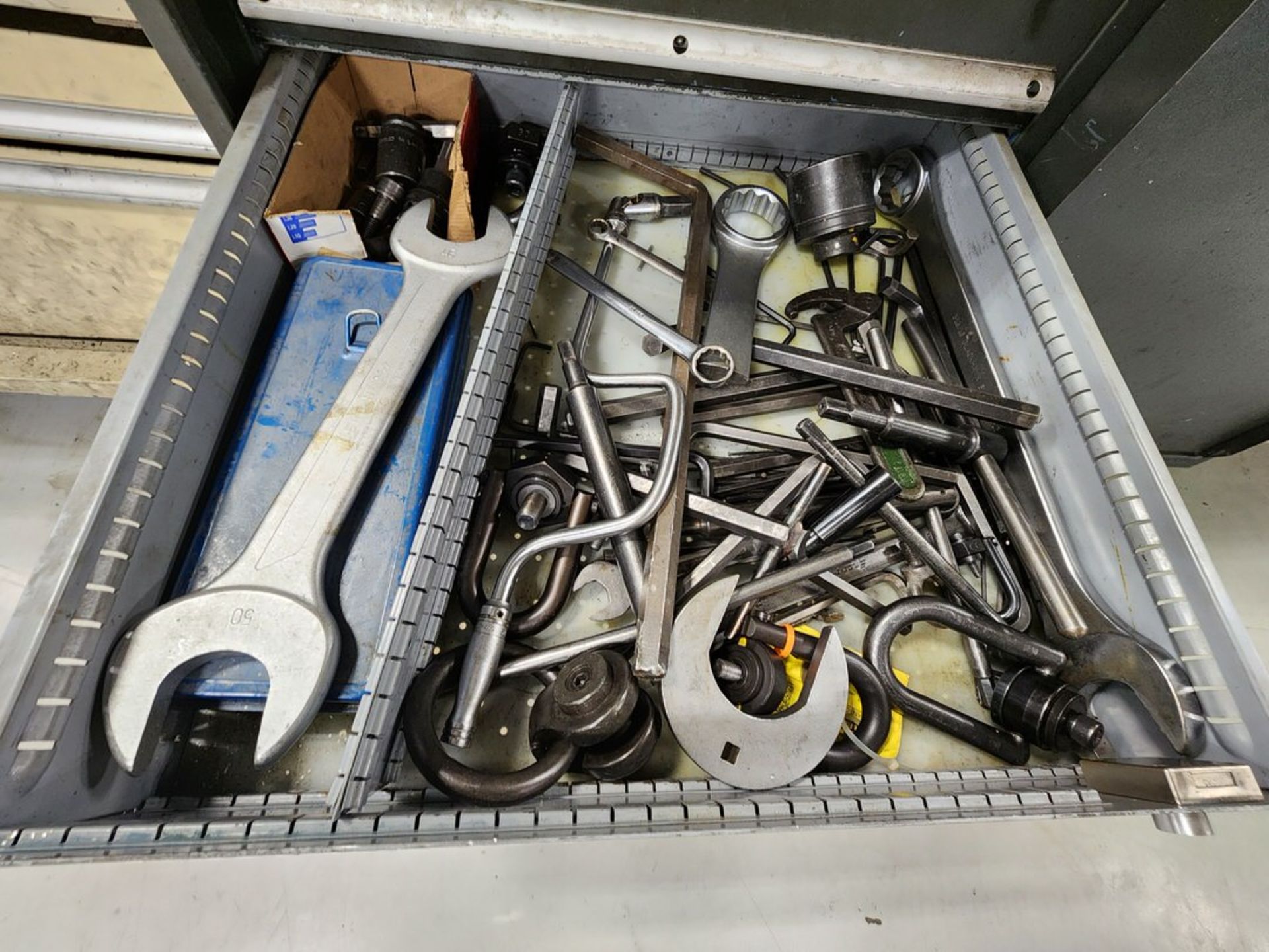 Ele Material Cabinet (Contents Excl.) - Image 6 of 8