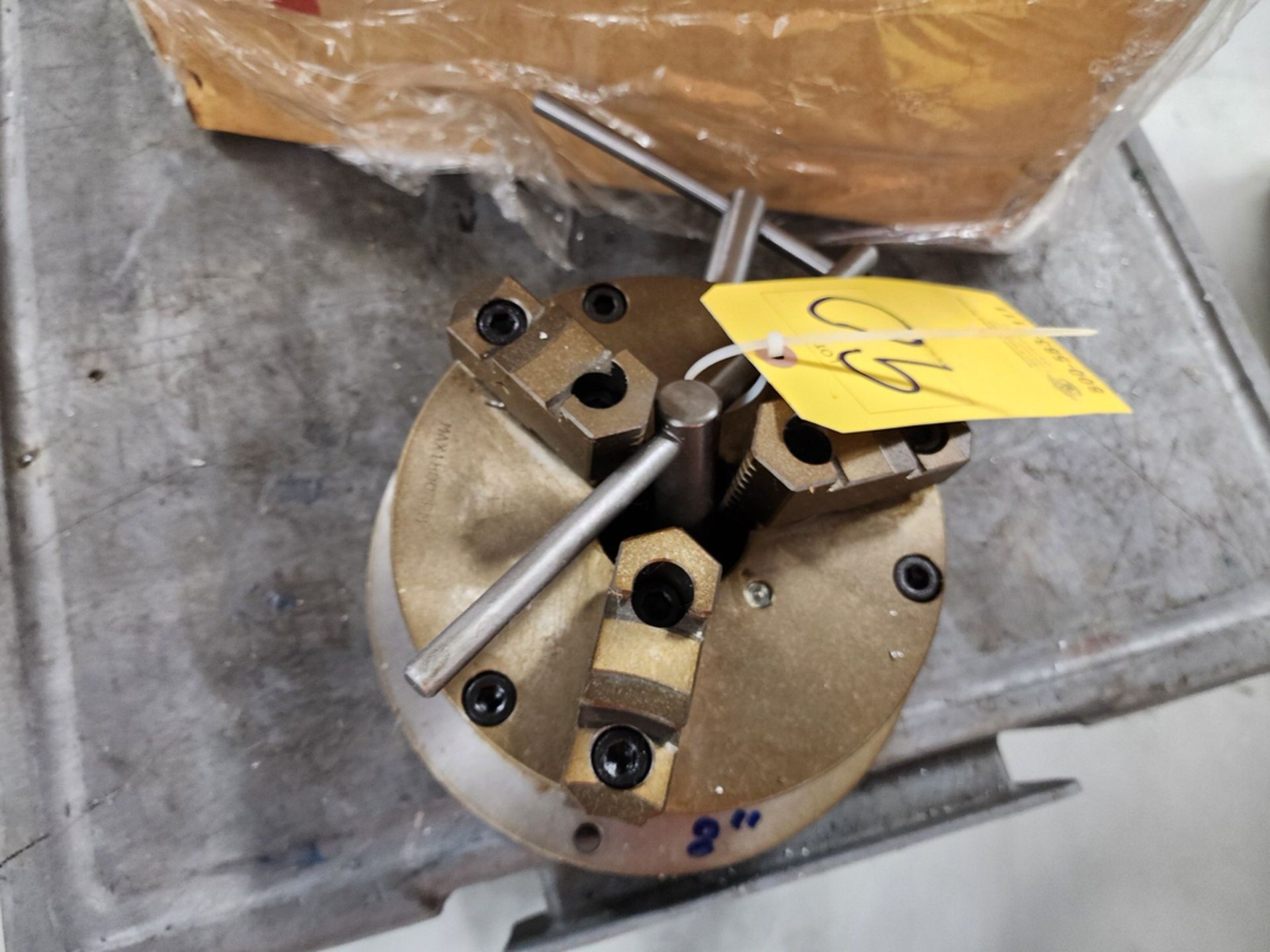 8" 3-Jaw Chuck - Image 2 of 4
