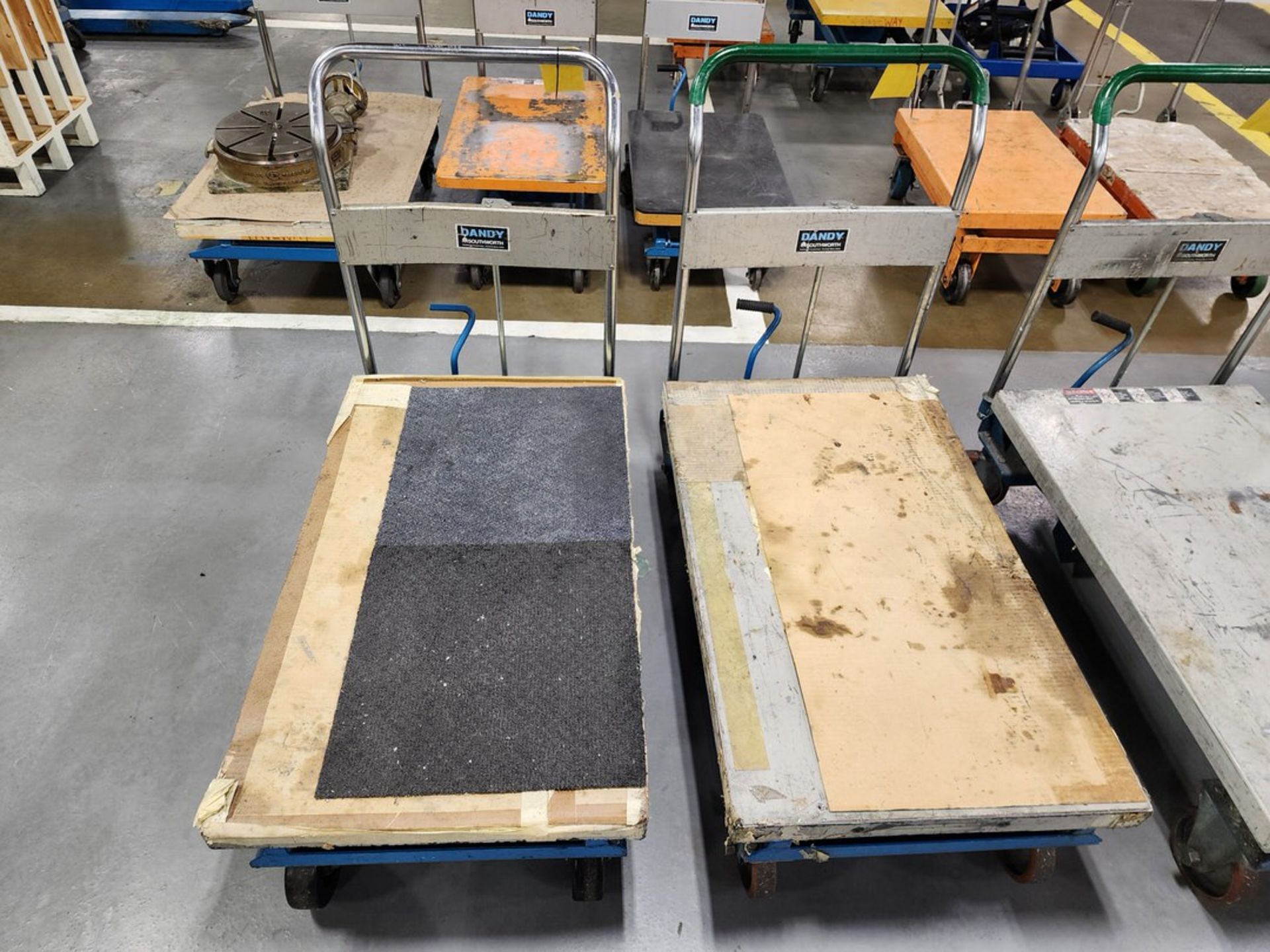 (2) Assorted Lift Tables - Image 4 of 4