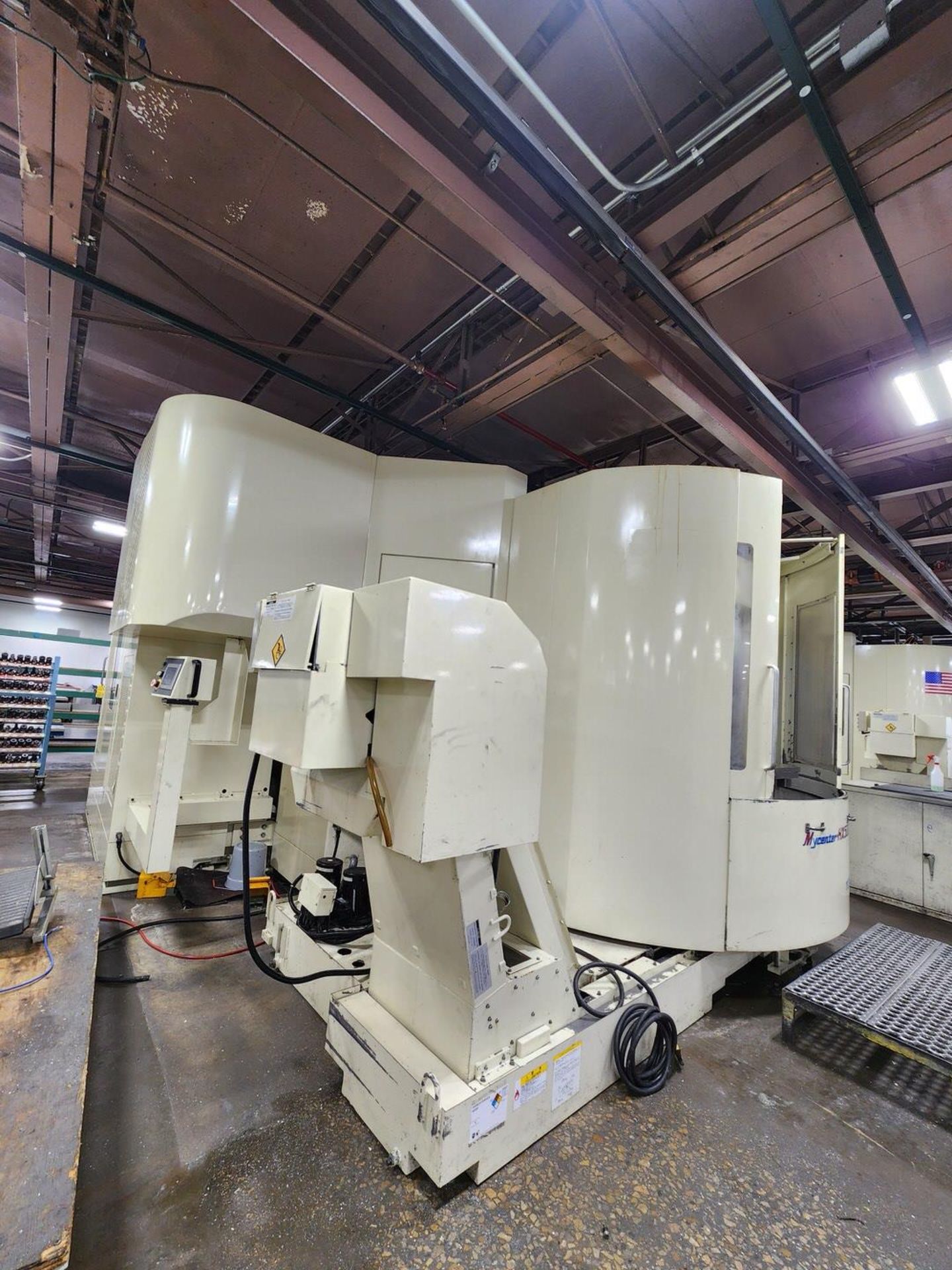 2007 Kitamura XL500ID Horizontal Machining Center W/ 5th Axis Rotary Pallet - Image 11 of 14