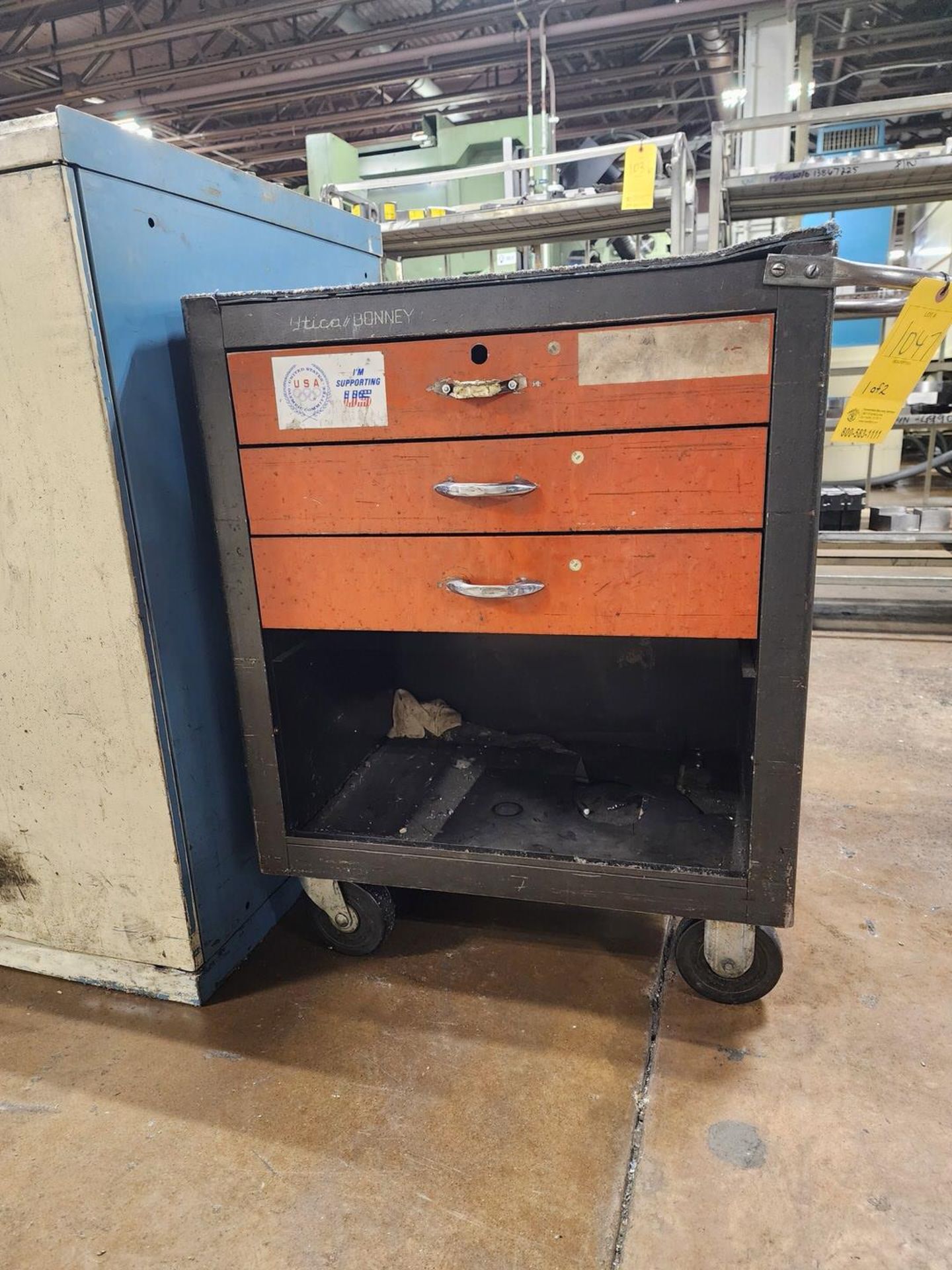 2-Door Material Cbainet W/ Rolling Tool Cabinet & Contents - Image 6 of 8