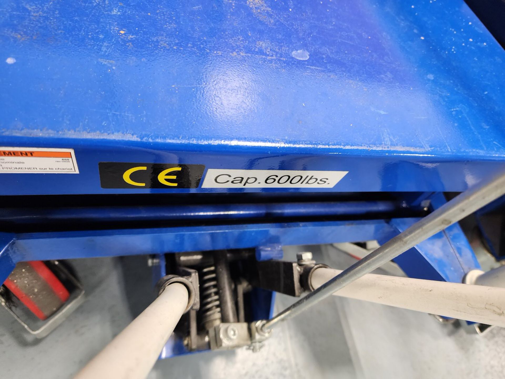 CE Lift Table 600lb Cap. - Image 4 of 5