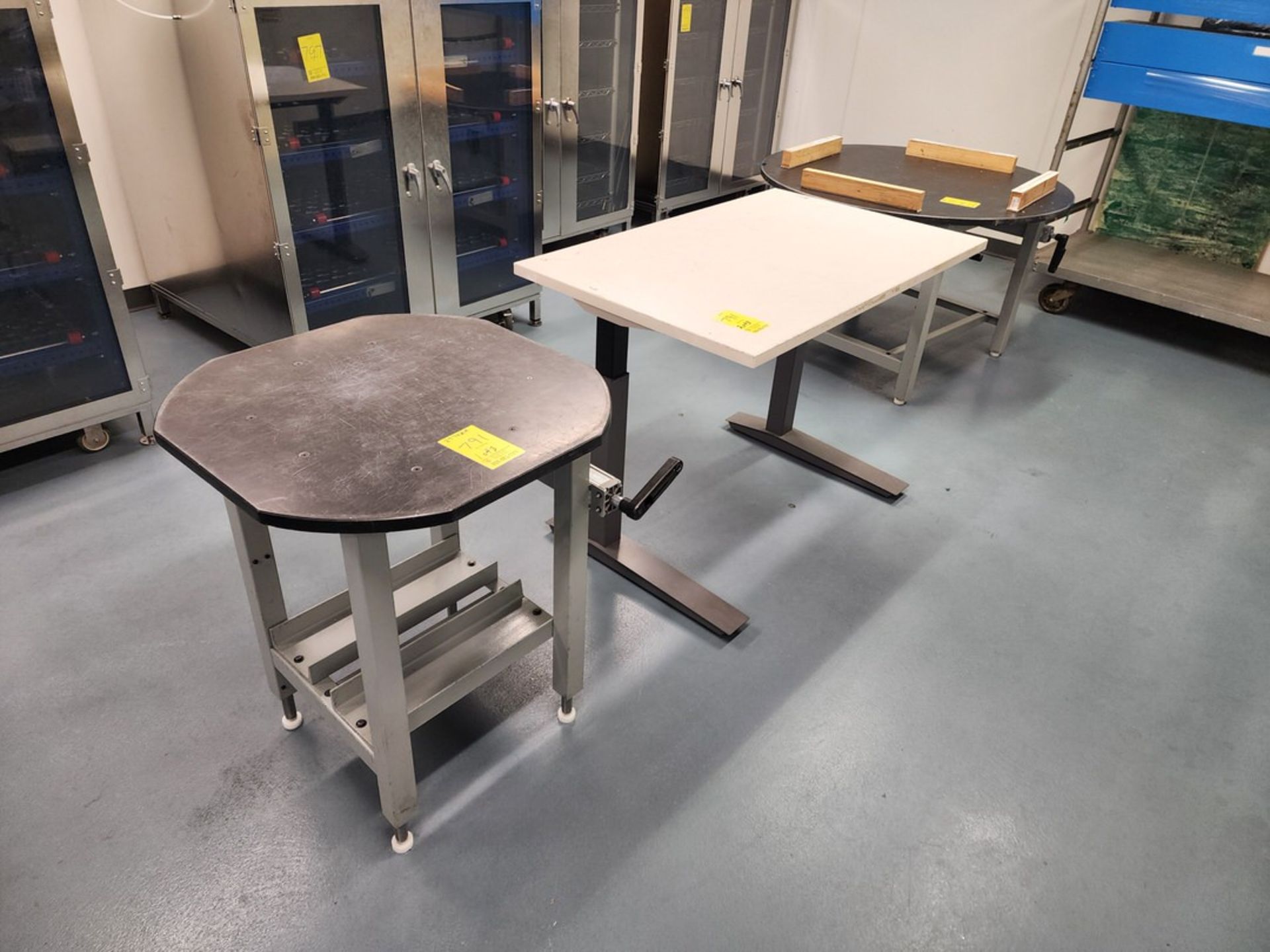 Movotec (3) Manual Lift Tables