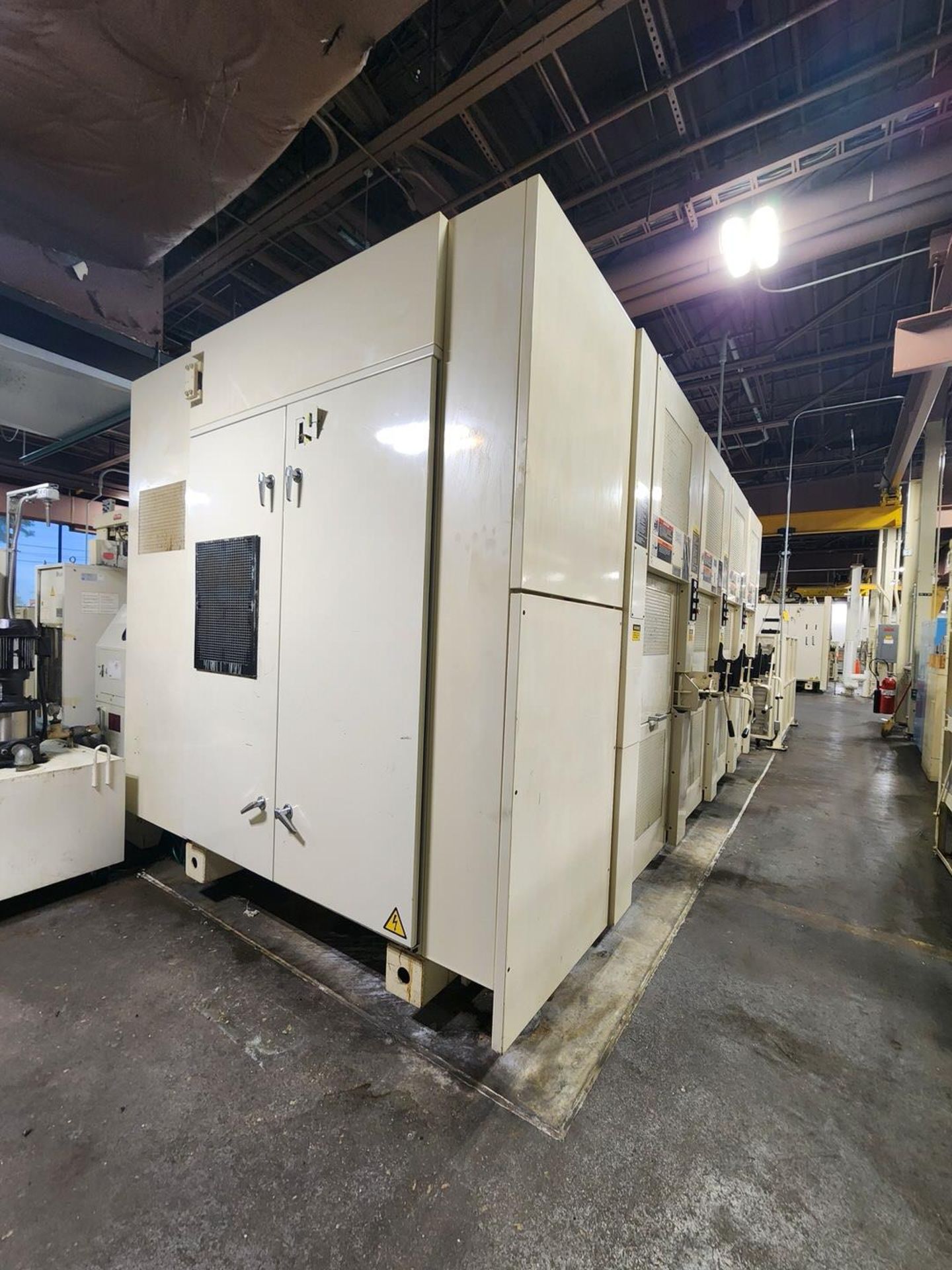 Yasda YBM-700N 5-Axis Horizontal Maching Center W/ Fanuc Series 150i-M Controller; (6) 25" - Image 17 of 38