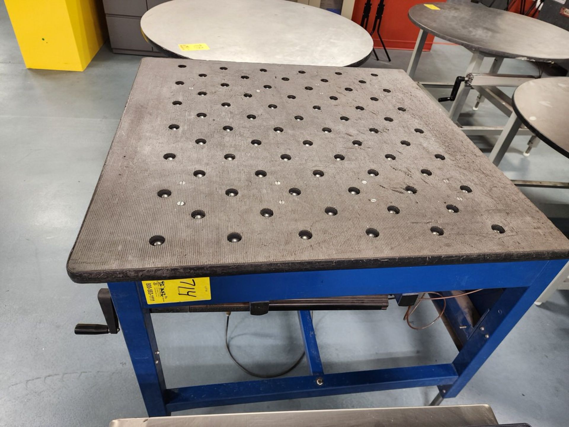 Pneumatic Roller Transfer Table 42"x42" - Image 3 of 6