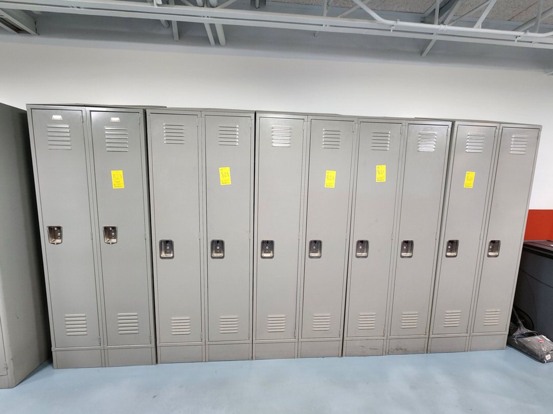 (5) Dual Locker Stations - Image 2 of 3