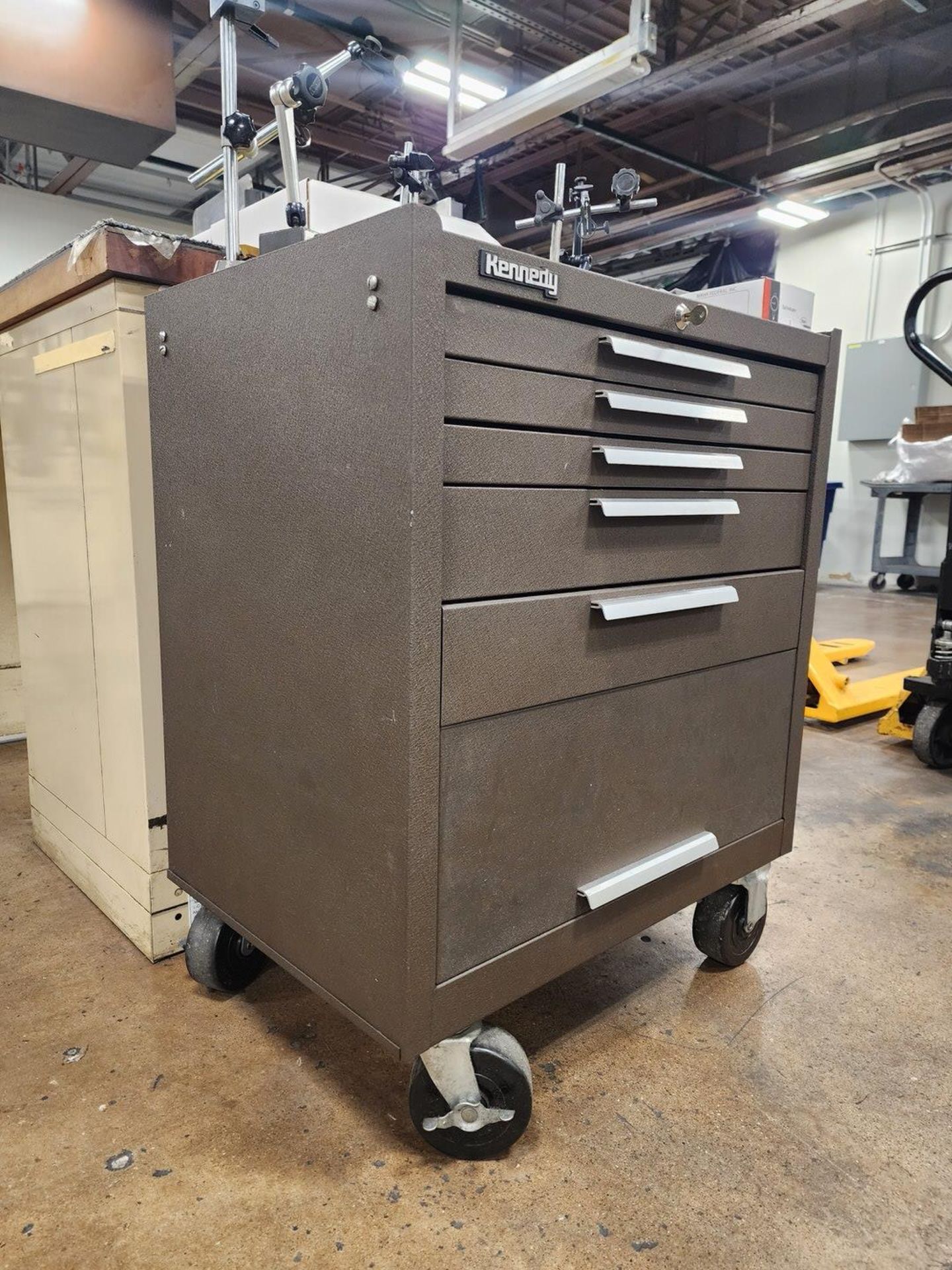 Kennedy Rolling Tool Cabinet - Image 2 of 4