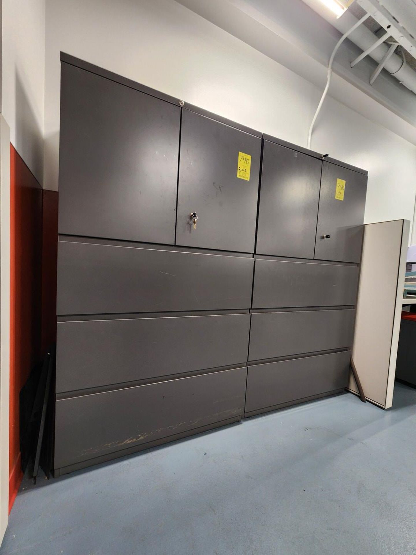 (2) Material Cabinets - Bild 3 aus 3