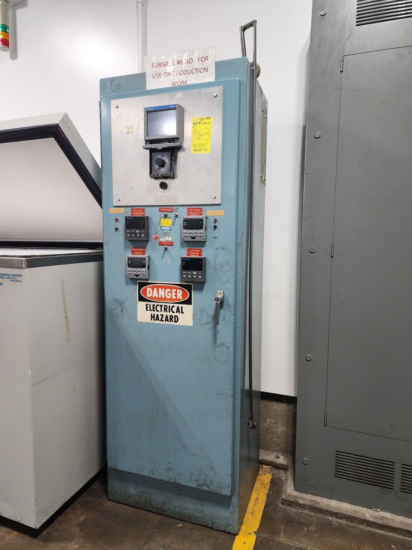 Lucifer D1-8008-F Furnace 2000F Max Temp, 19.5kw, 25A 480/3/60; W/ Control Panel - Image 10 of 12