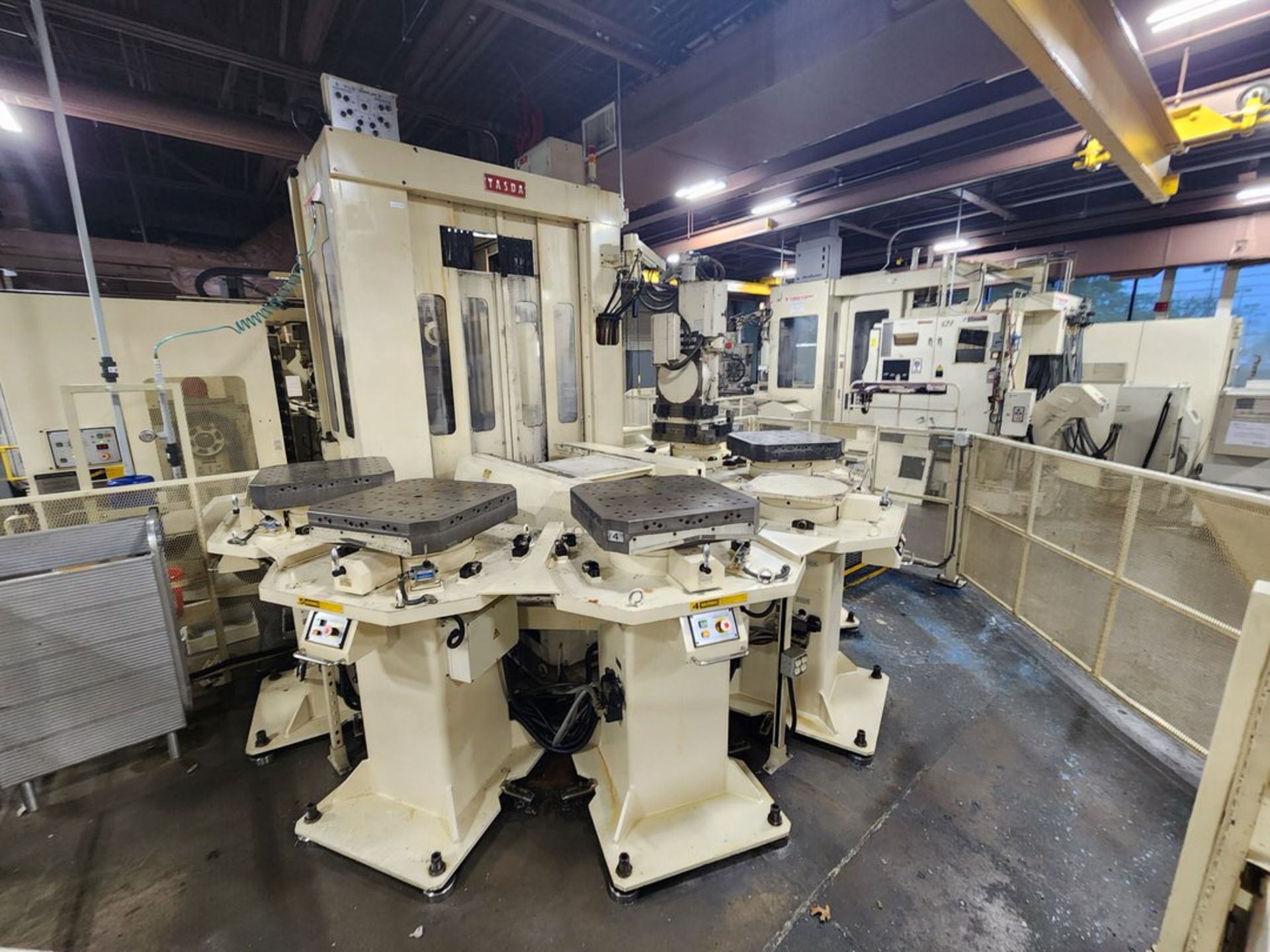 Yasda YBM-700N 5-Axis Horizontal Maching Center W/ Fanuc Series 150i-M Controller; (6) 25" - Image 9 of 38