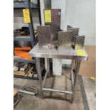 Assorted Angle Blocks W/ S/S Table