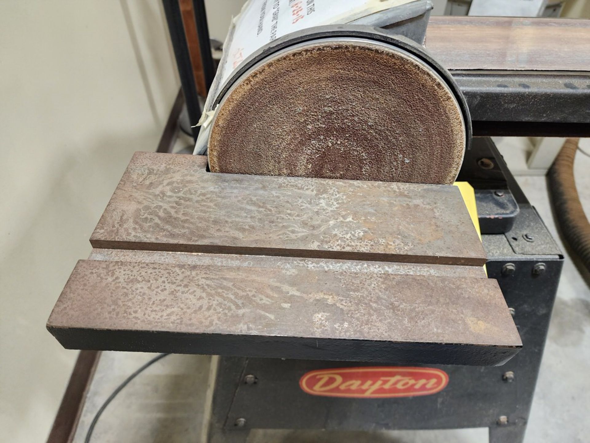 Dayton 6" Belt & 9" Disc Sander - Image 3 of 6