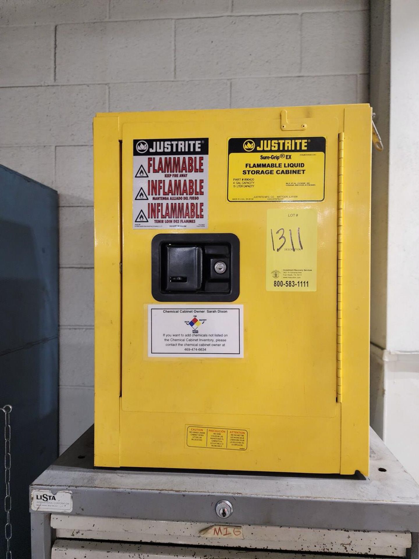 Just-Rite 4gal Flammable Safety Cabinet - Image 2 of 4
