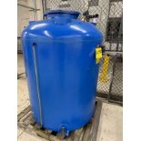 Blue Poly Storage Container 1,000 Liter, Valve Connector