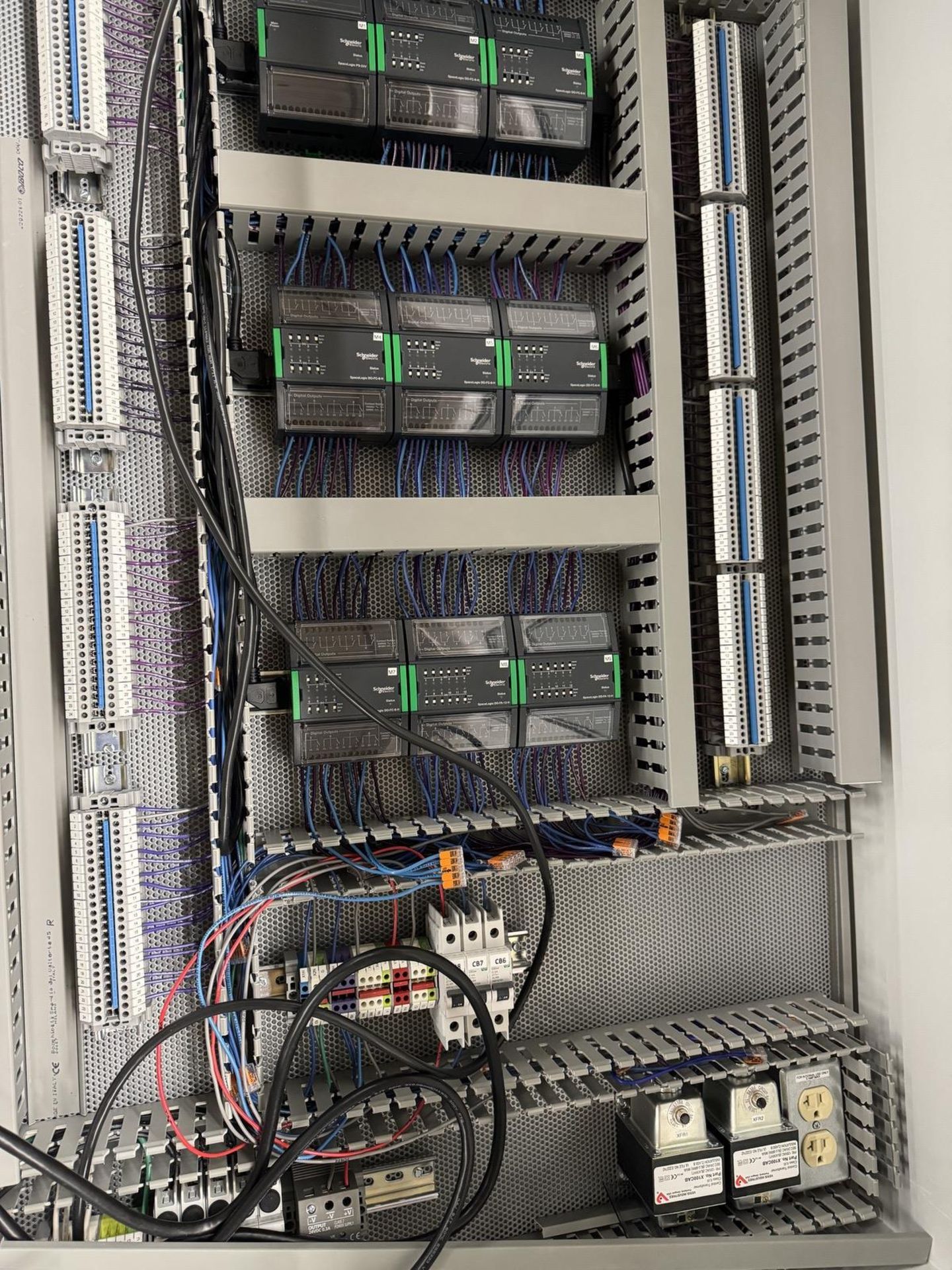 Lot (1) Schneider Electrical Box with Controls, Asst. Siemens Power Supply's & Parts - Image 2 of 11