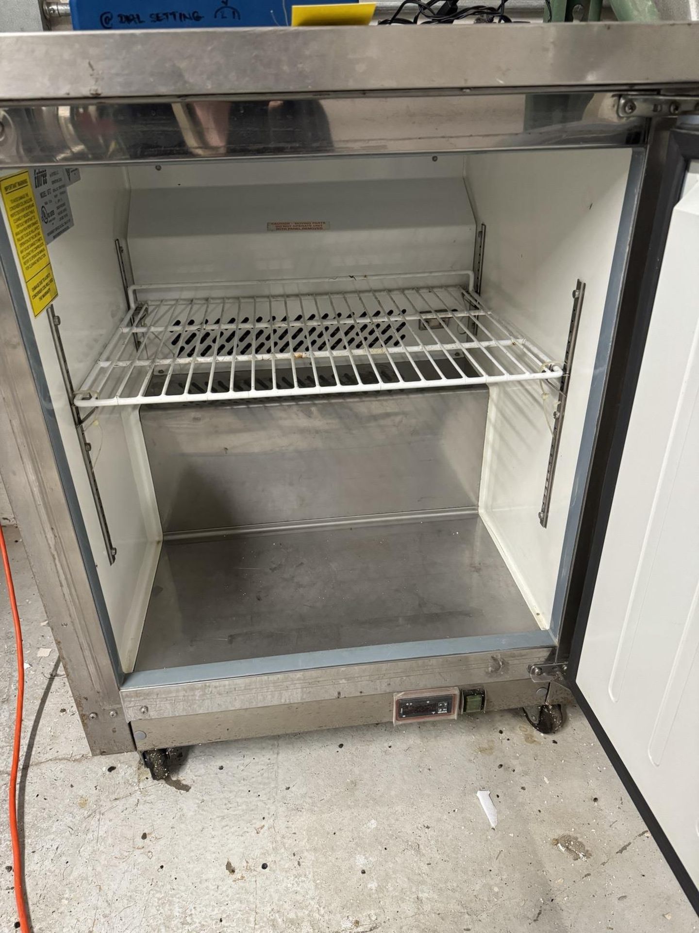 EntrŽe Model UF27SS Port. Refrigerator with Hercules DHWT # 8500 Unit - Image 4 of 5