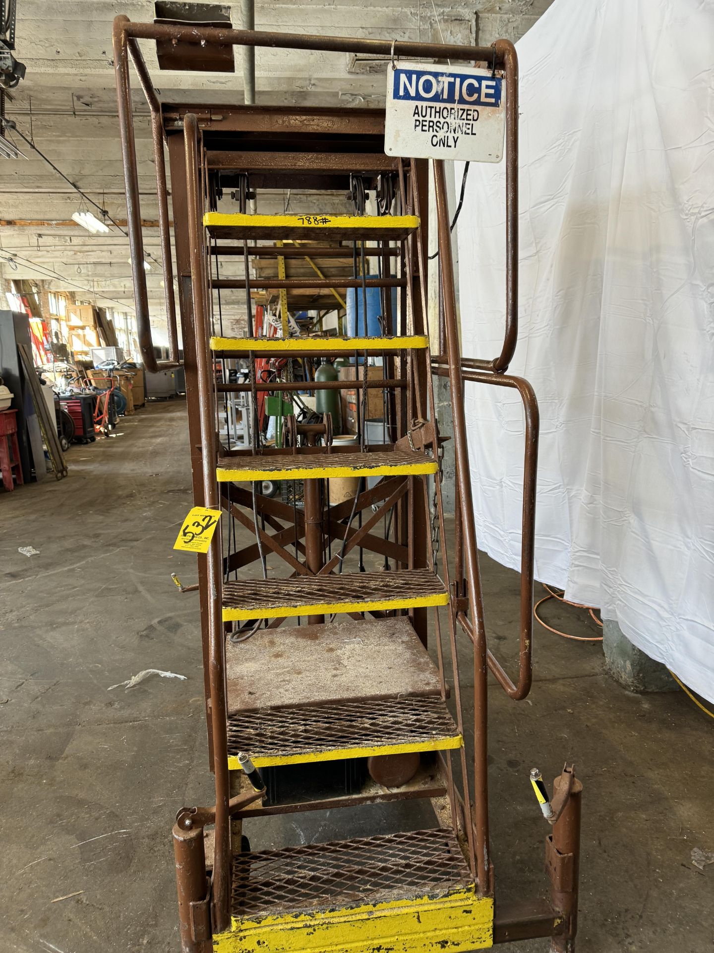 (1) Port. 6-Step Electric Man Lift, 5,500 Lb. Cap. - Image 2 of 5