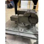 (1) 6" Vise