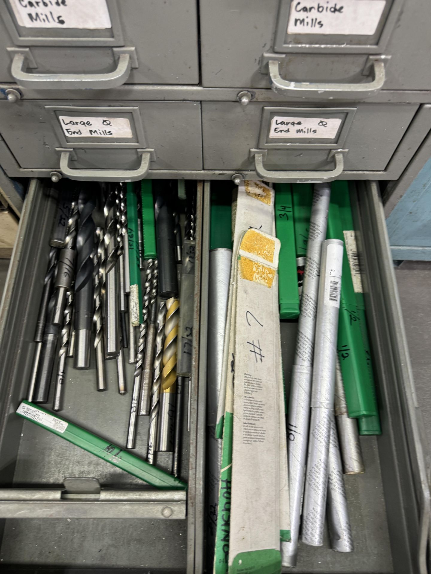 (1) 11-Drawer Parts Cabinet w/ End Mills, Center Mills, Boring Mills, Reamers, Long Drills - Image 6 of 6