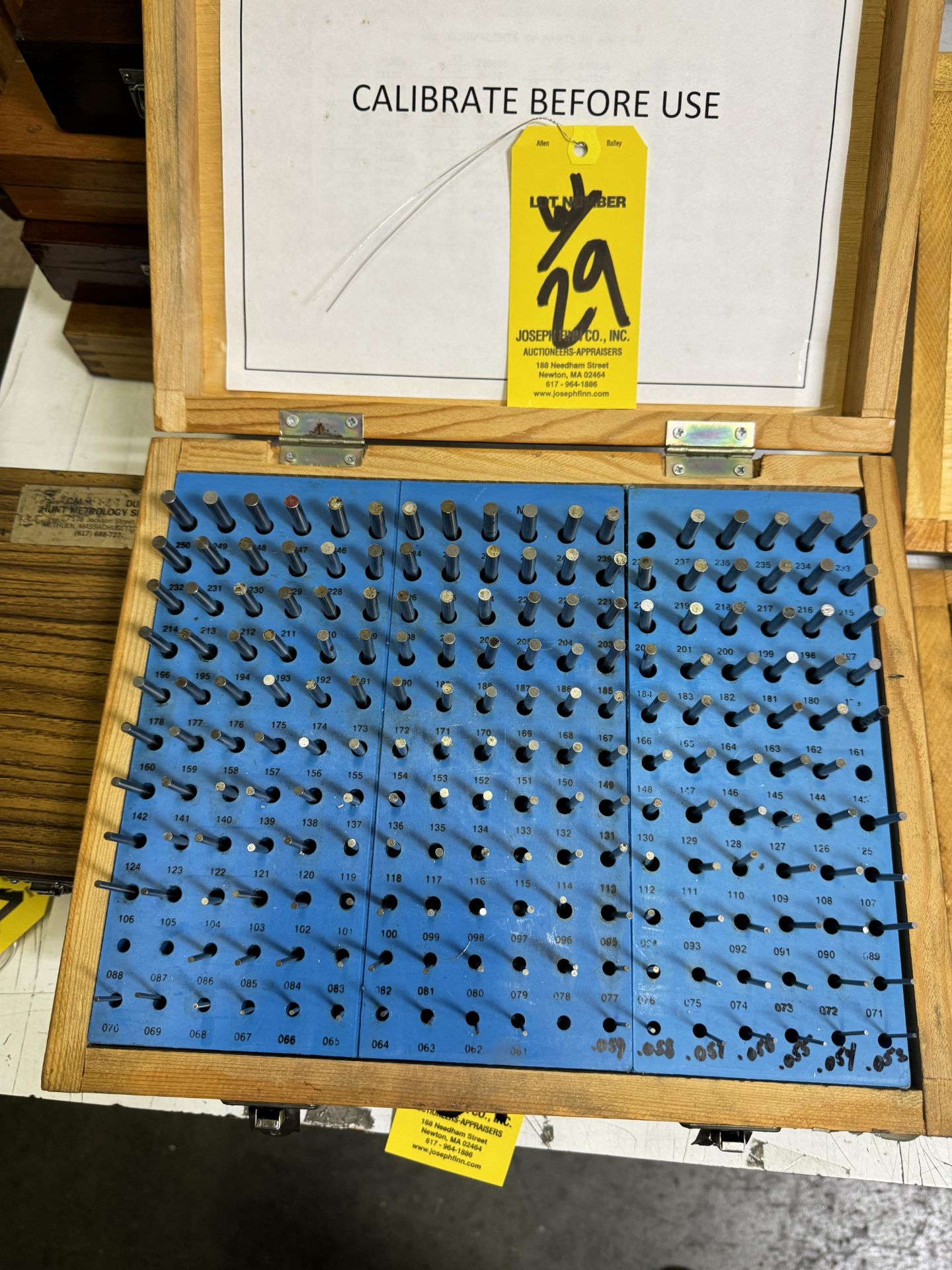 LOT (2) Sets of Pin Gauges .250 -.061, (1) Set of Pin Gauges .251 - .500 - Image 2 of 4
