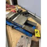 (1) Kurt 8" Machine Vise