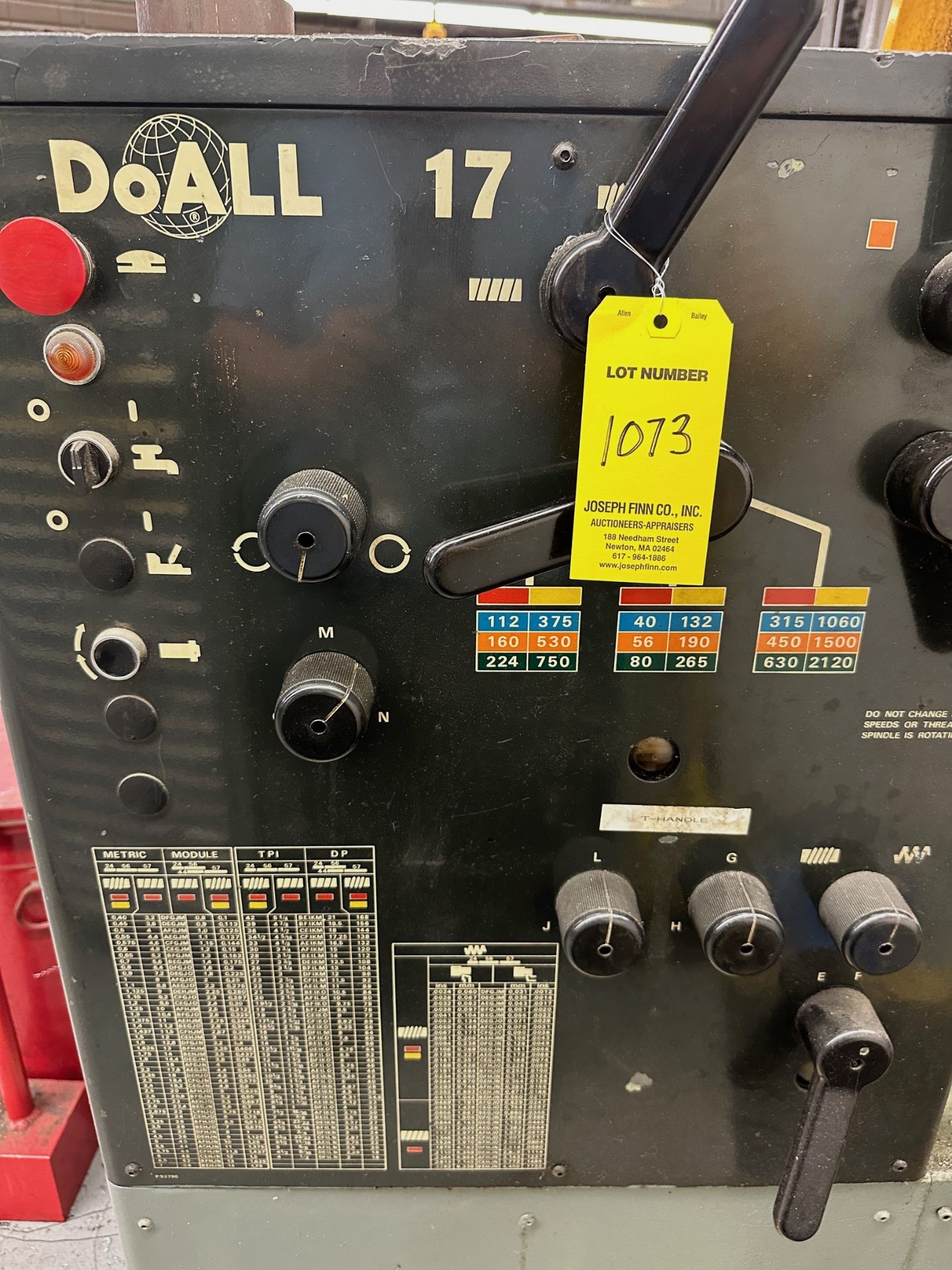 DoAll #17 Toolroom Lathe s/n 0259744-148, 17