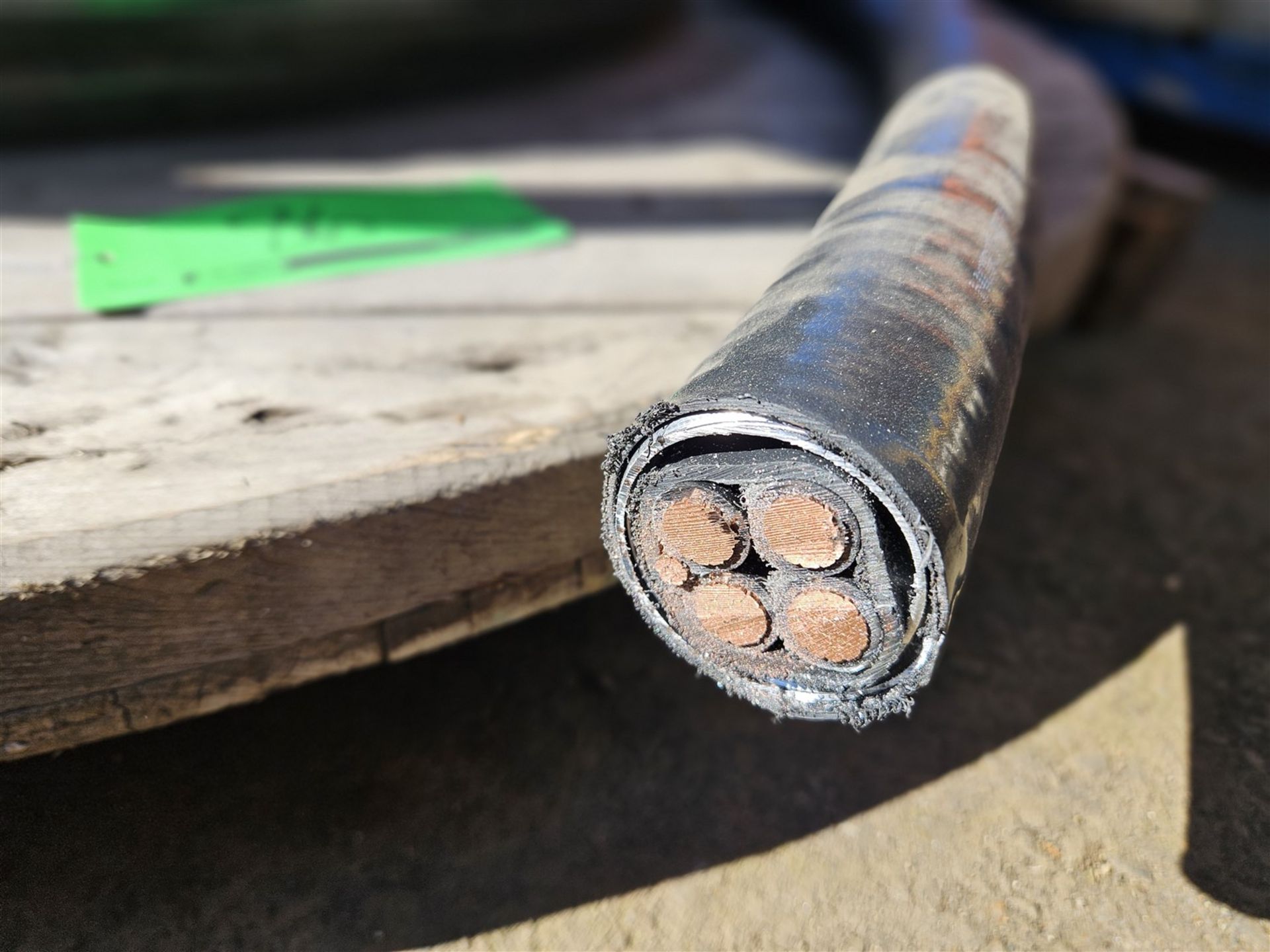 REEL OF 4/0 - 4C RW90 - APPROX. 235 FT. (71 METERS) - COPPER - Image 3 of 7