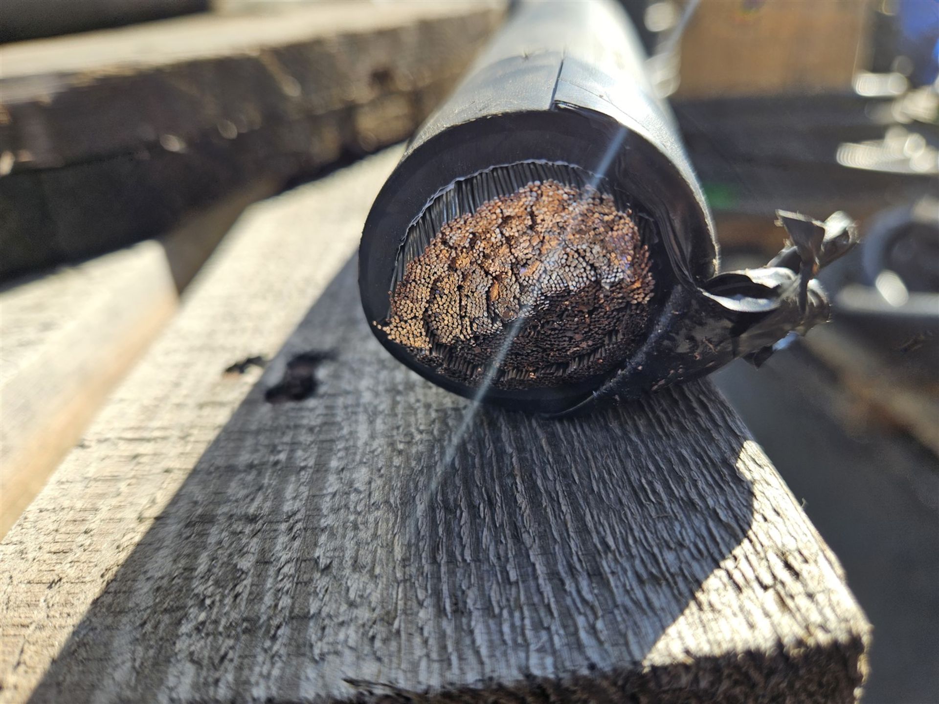 REEL OF TF CABLE 923 MCM APPROX. 130 FT. - COPPER - Image 2 of 5