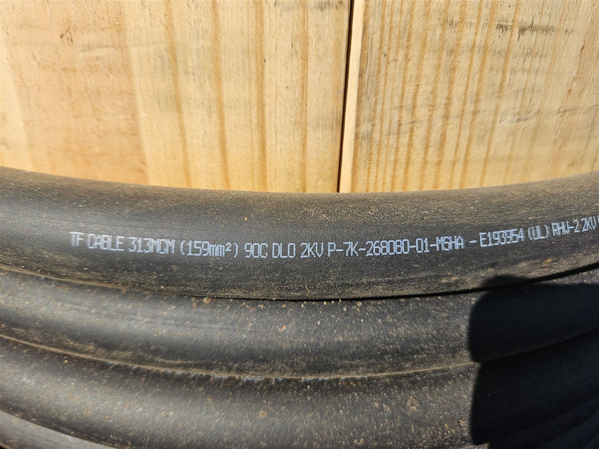 REEL OF TF CABLE DLO 2KV - 1V - APPROX. 70 FT.- COPPER - Image 2 of 4