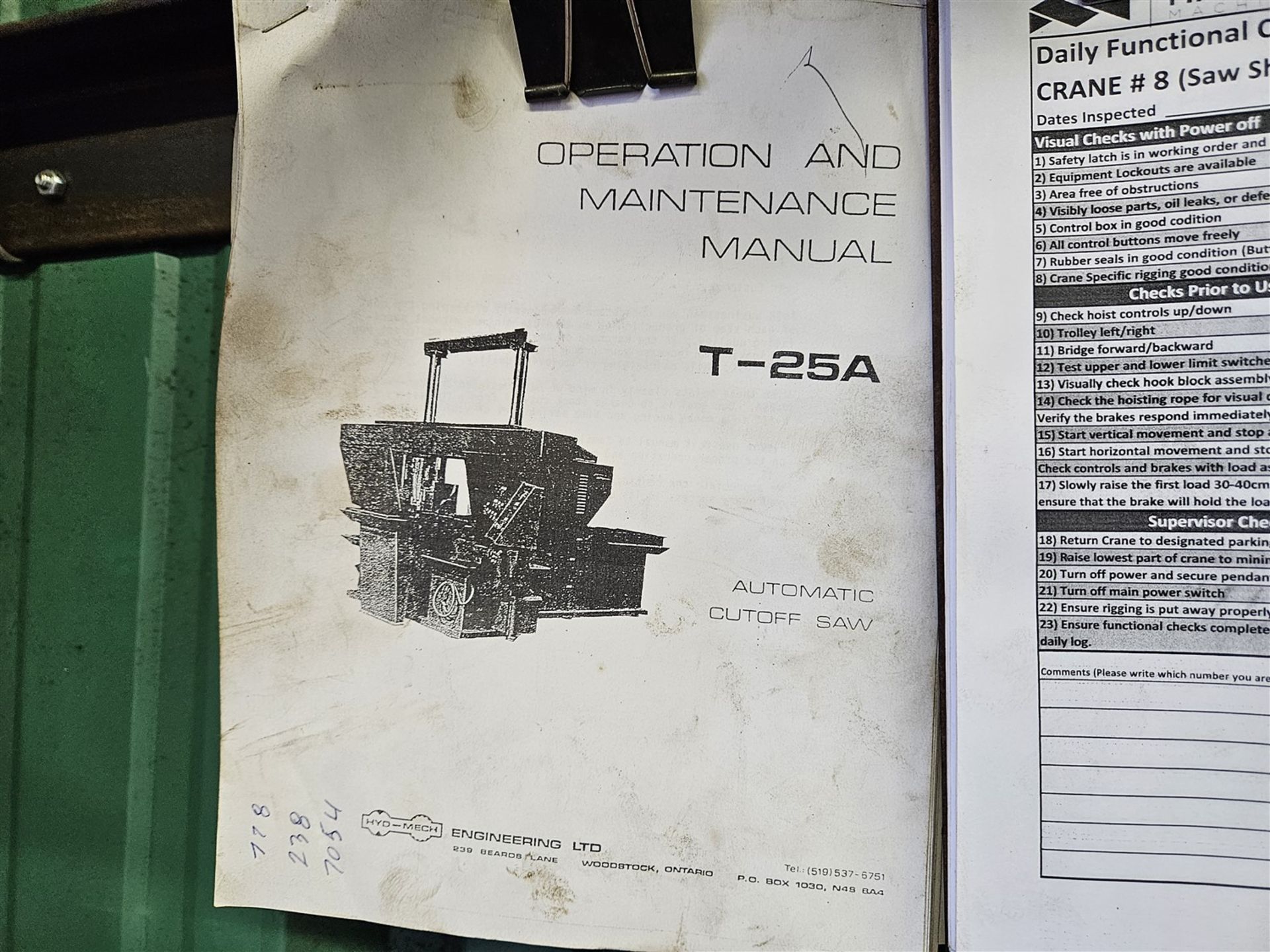 BANDSAW - HYDMECH T-25A, 10 AND 3 HP/575V, S/N 70587013, W/INFEED POWER CLAMP SYSTEM - Image 13 of 13