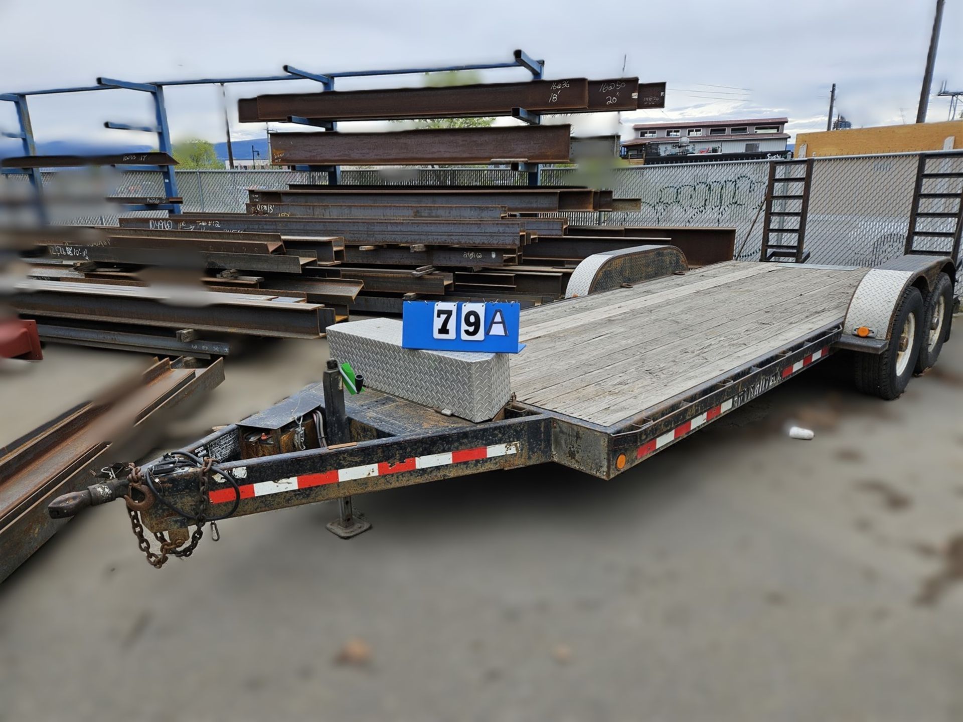 2000 TRAILTECH FLAT DECK EQUIPMENT TRAILER, 20 FT. DECK, RAMPS, TANDEM AXLE W/WARN X8000 ELECTRIC