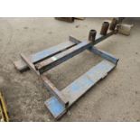FORKLIFT TRAILER MOVING ATTACHMENT