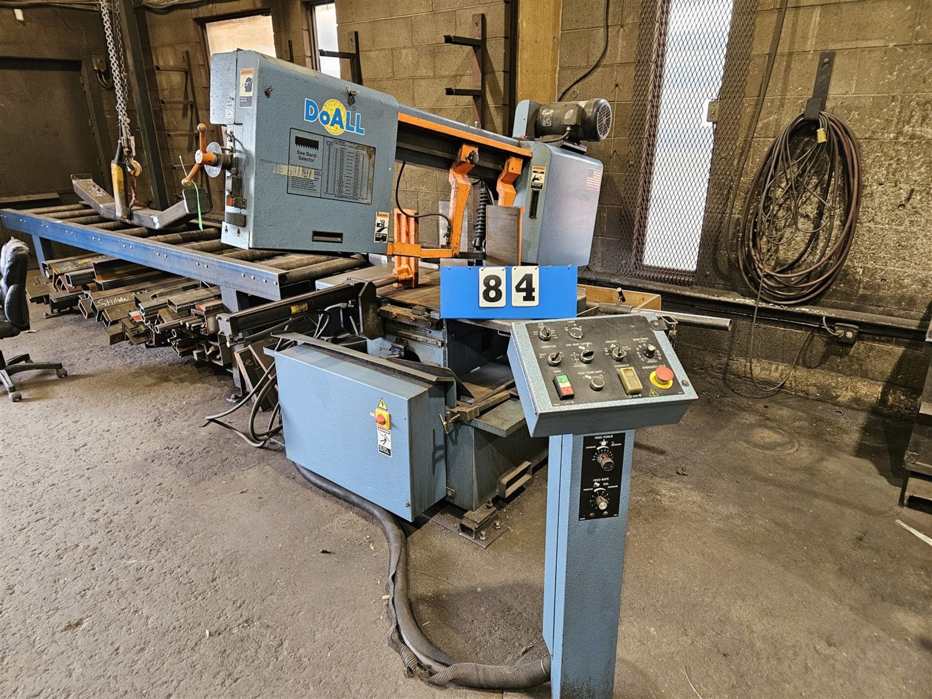 2012 DOALL METAL CUTTING BAND SAW, MODEL 500DS, 460 VOLT, 197 IN. BAND LENGTH, S/N 593-12150