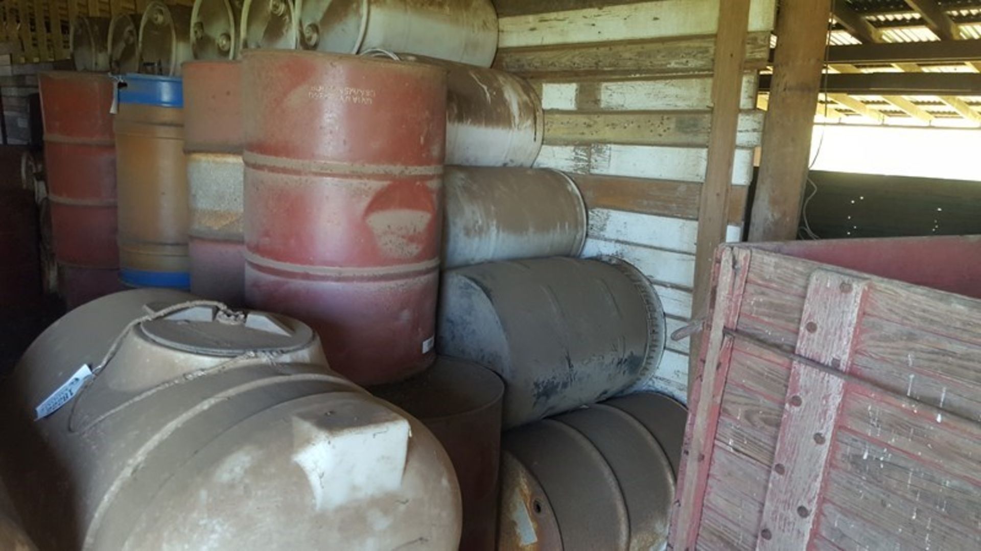 Barrels - Image 2 of 6