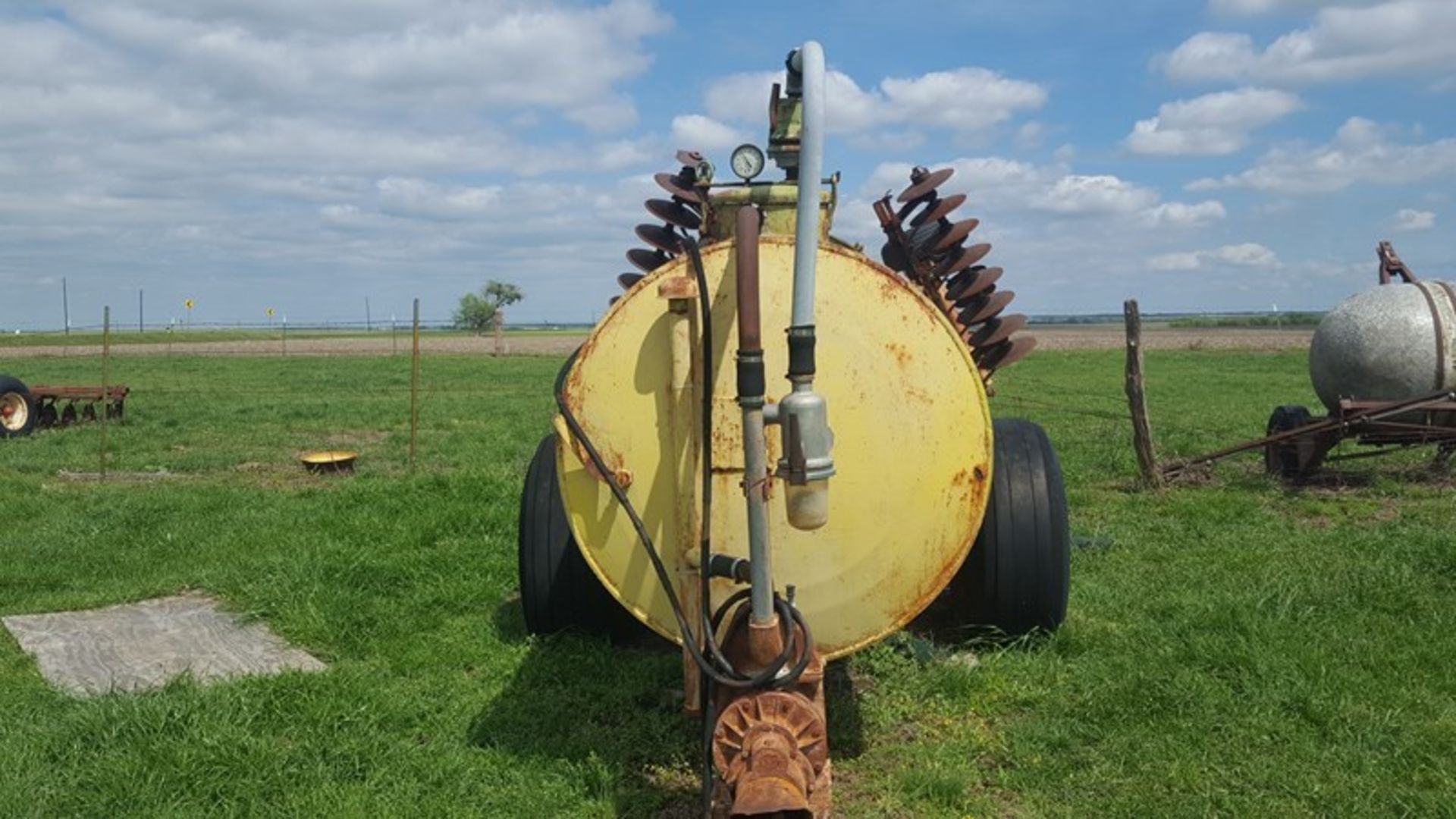 Better Built Vacuum Wagon - Image 6 of 7