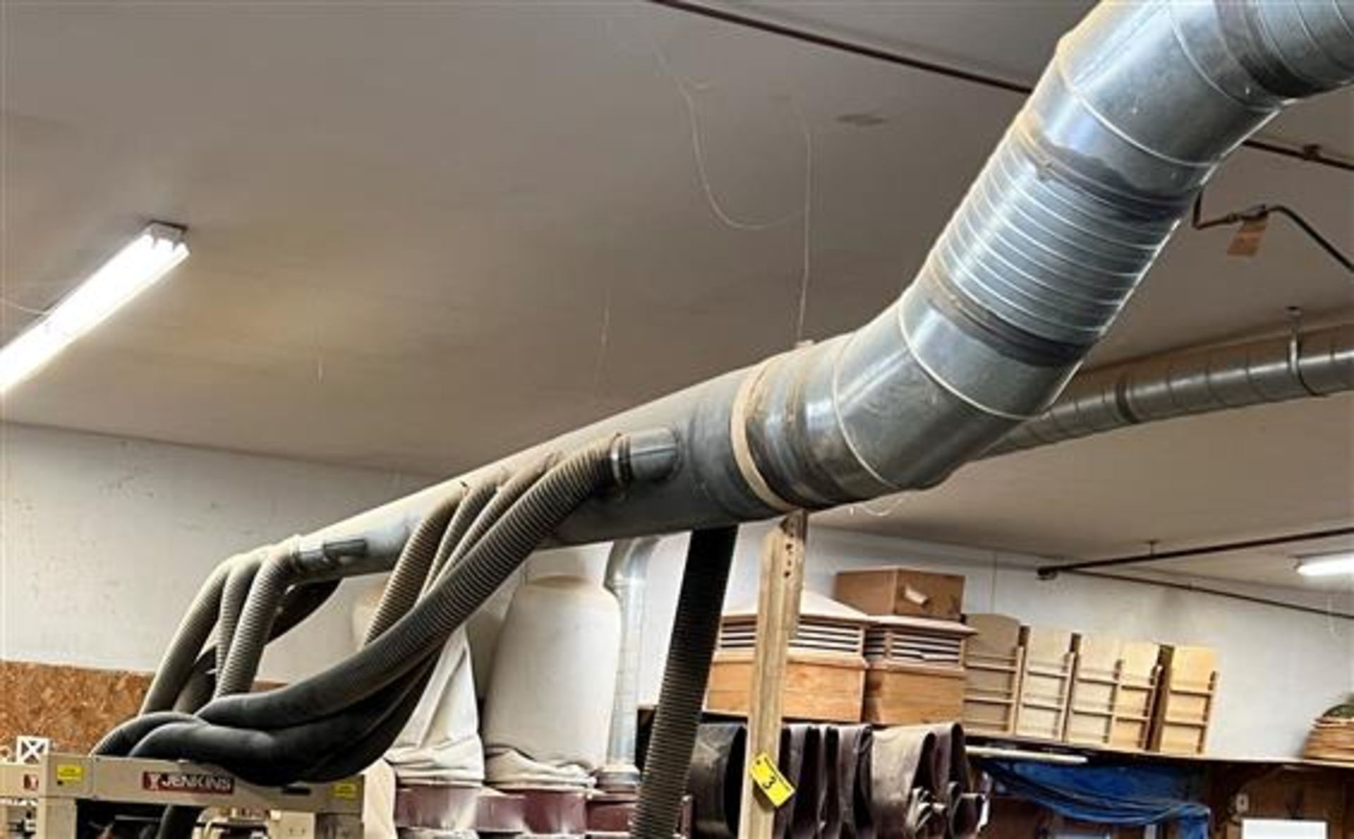 LOT: APPROX. 97' OF GALVANIZED PIPE, 2-AIR MANIFOLDS, RUBBER HOSE & DROPS - Image 6 of 6