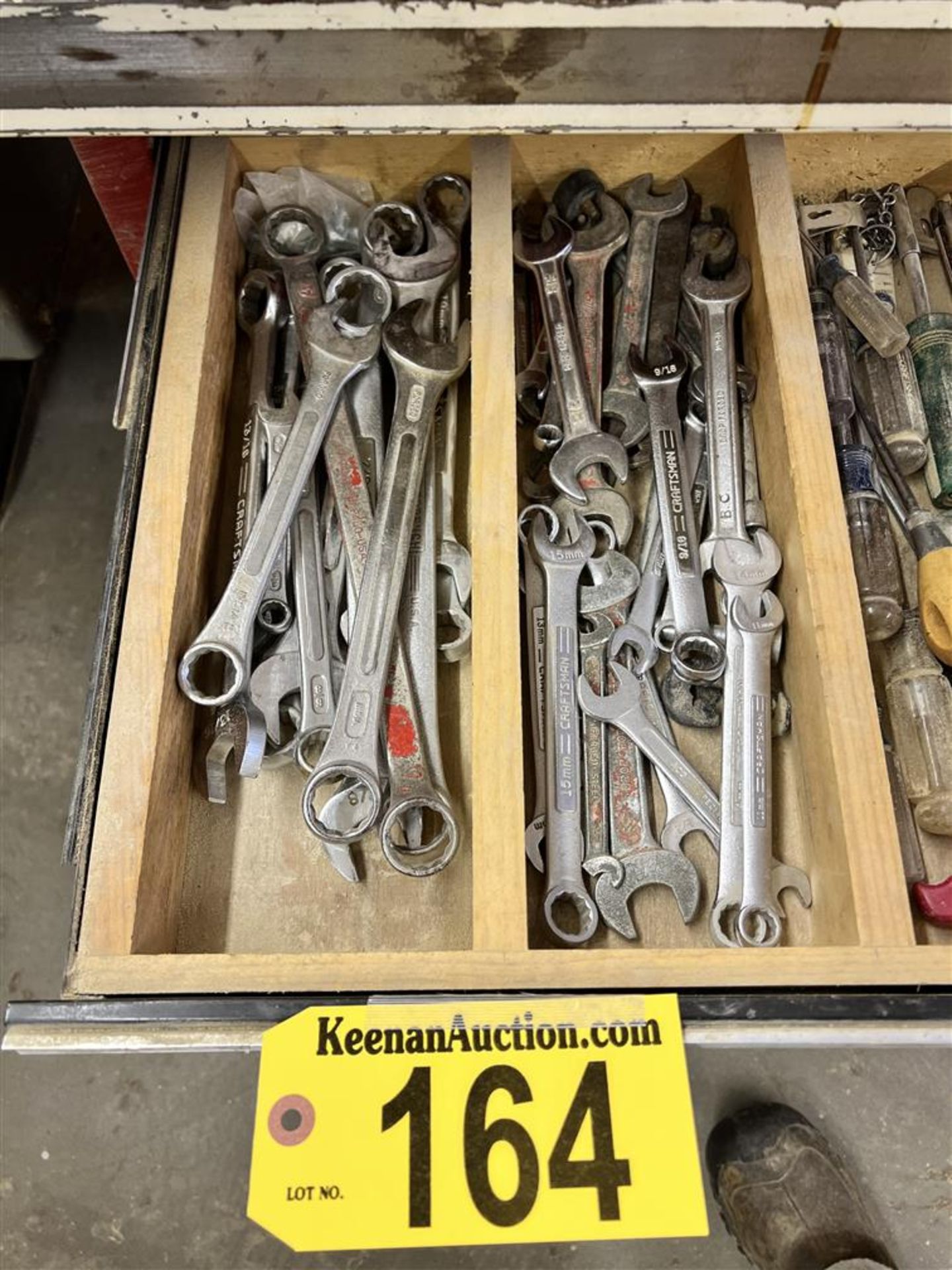 LOT OF ASSORTED COMBINATION WRENCHES: CRAFTSMAN & OTHERS