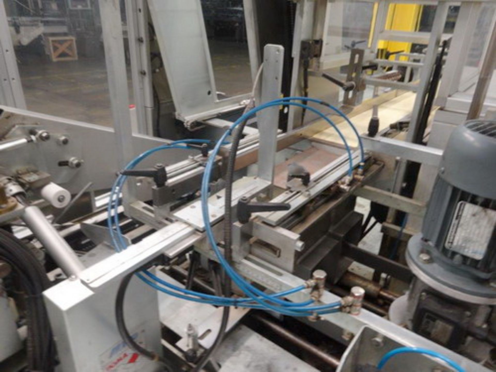 MAB Automatic Case Erector Packer And Sealer - Image 14 of 17