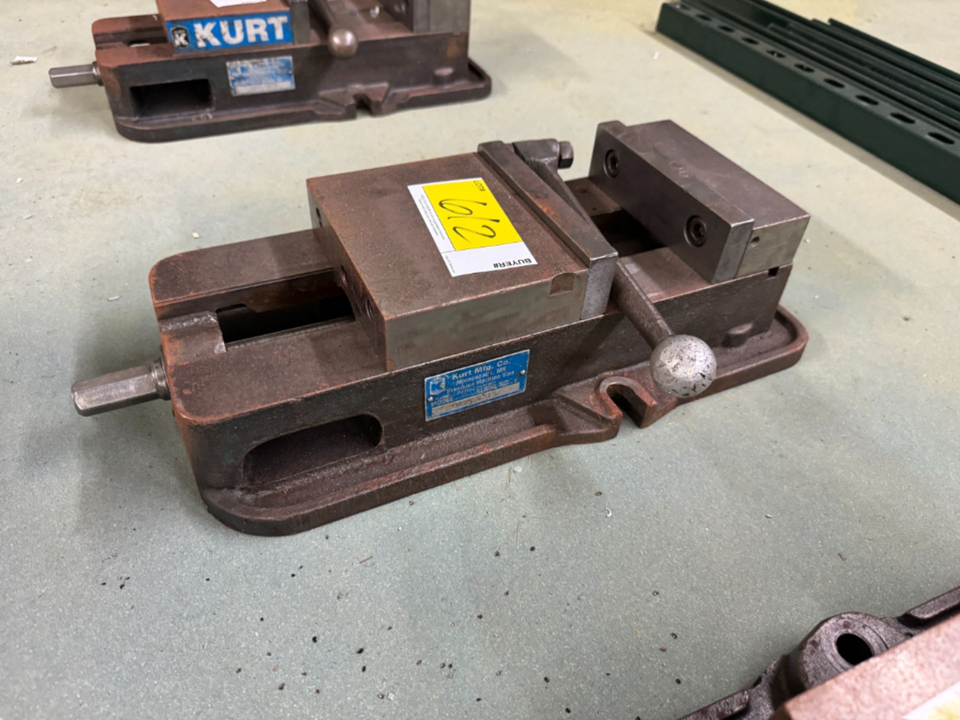 Kurt Mill Vise