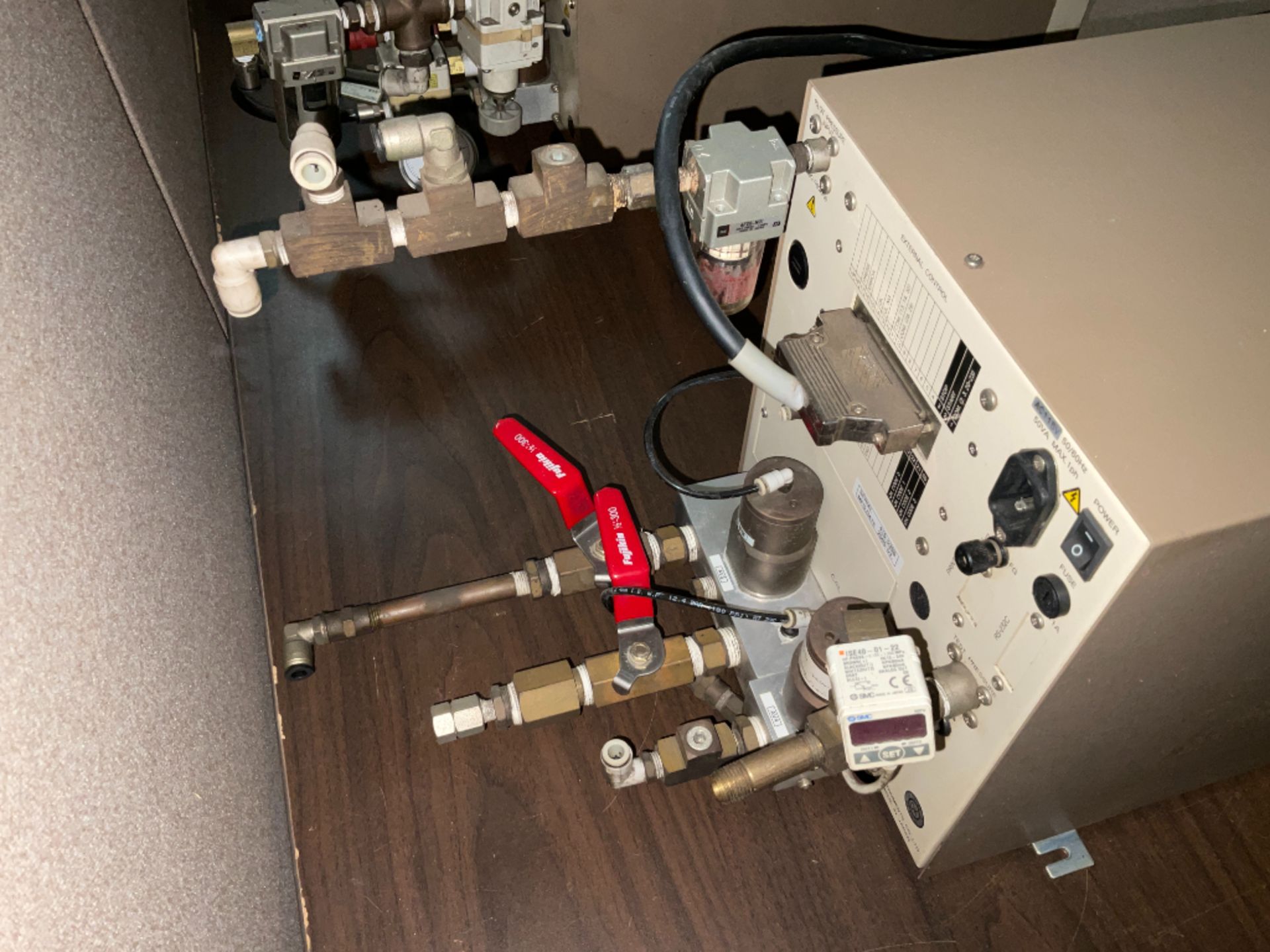 Cosmo Air Flow Tester W/ Plumbing Af-2201 - Image 2 of 2