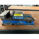 Kurt D675 Machine Vise