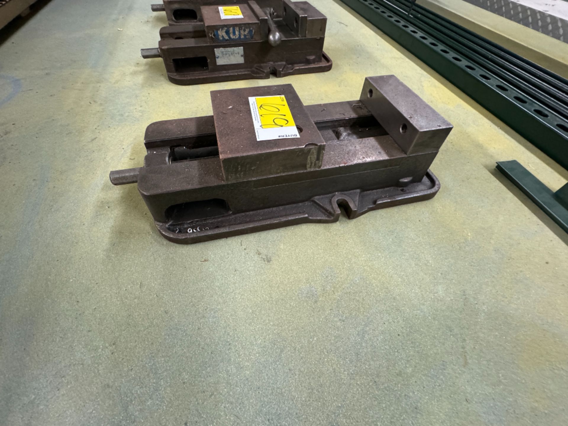 Unmarked Mill Vise