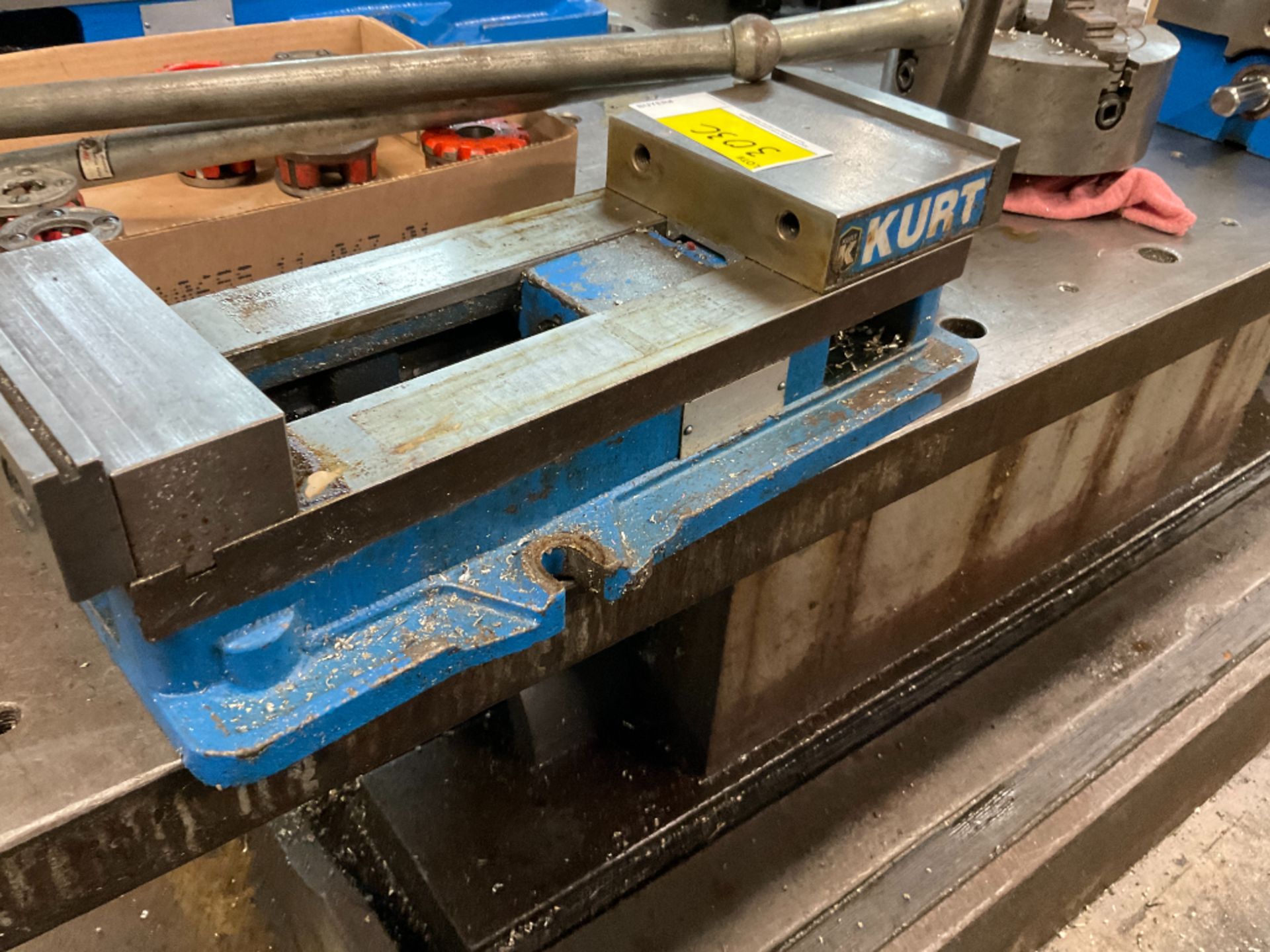 Kurt 6" Machine Vise